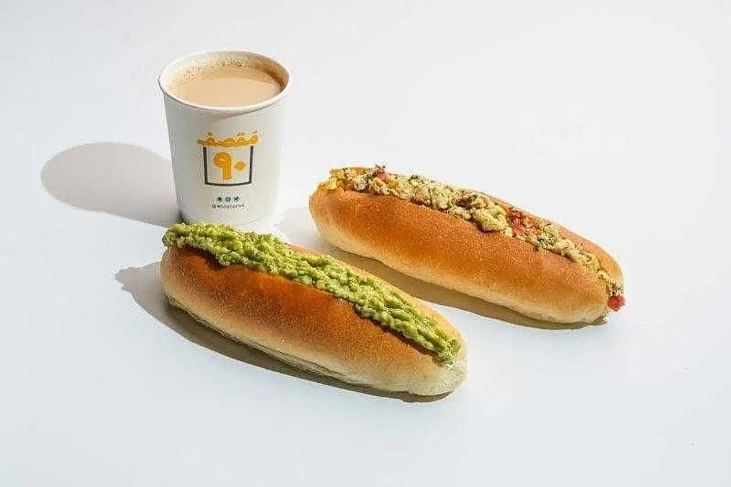 شكشوكة + بيض أفوكادو + مشروب ساخن (قهوة ، كرك)