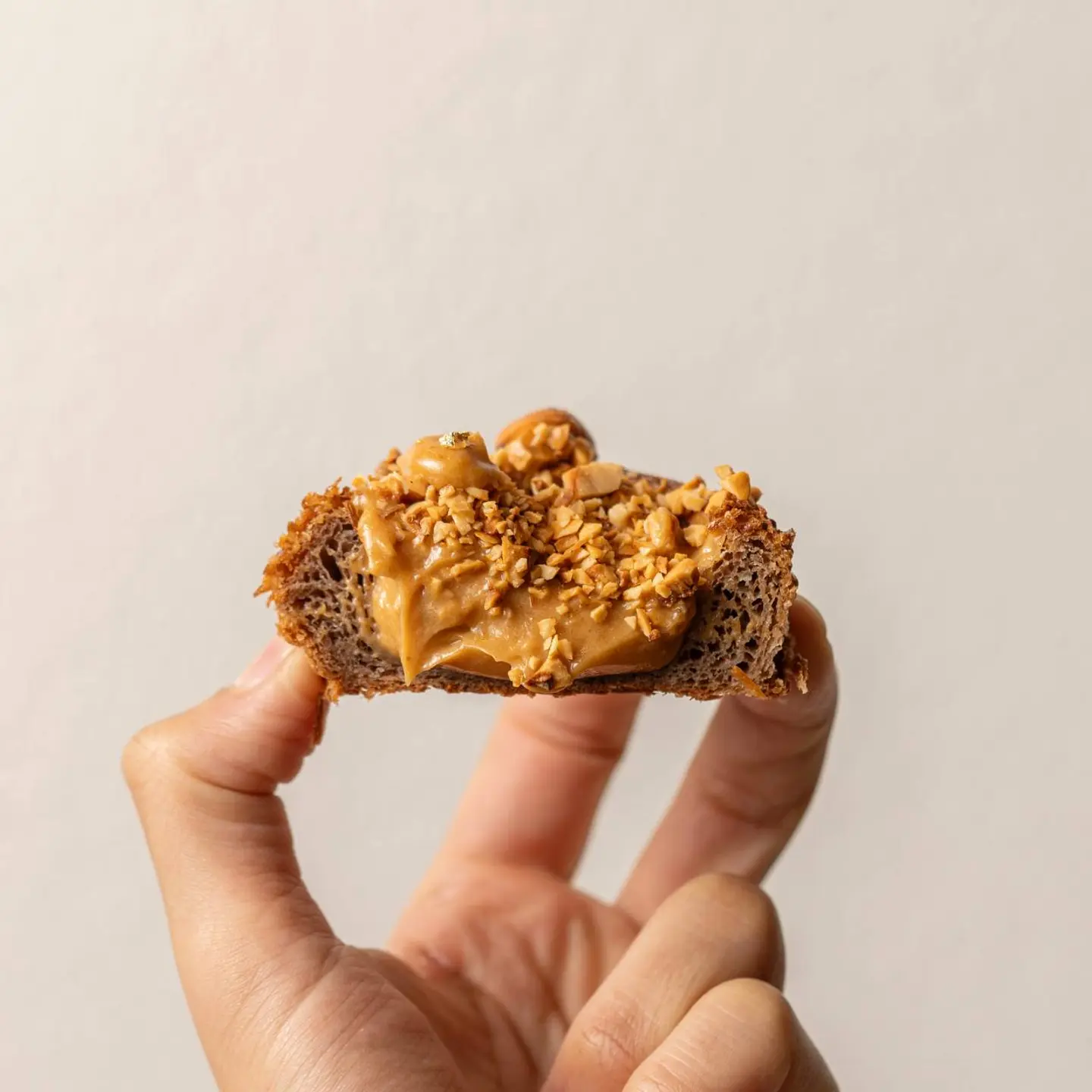 Ultra Hazelnut