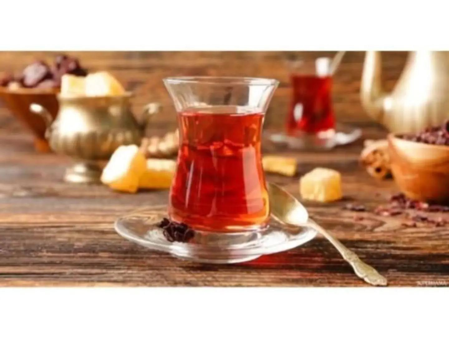 شاهي أحمر