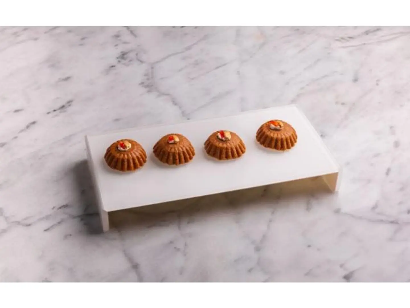 Almond Mafrouke - Medium