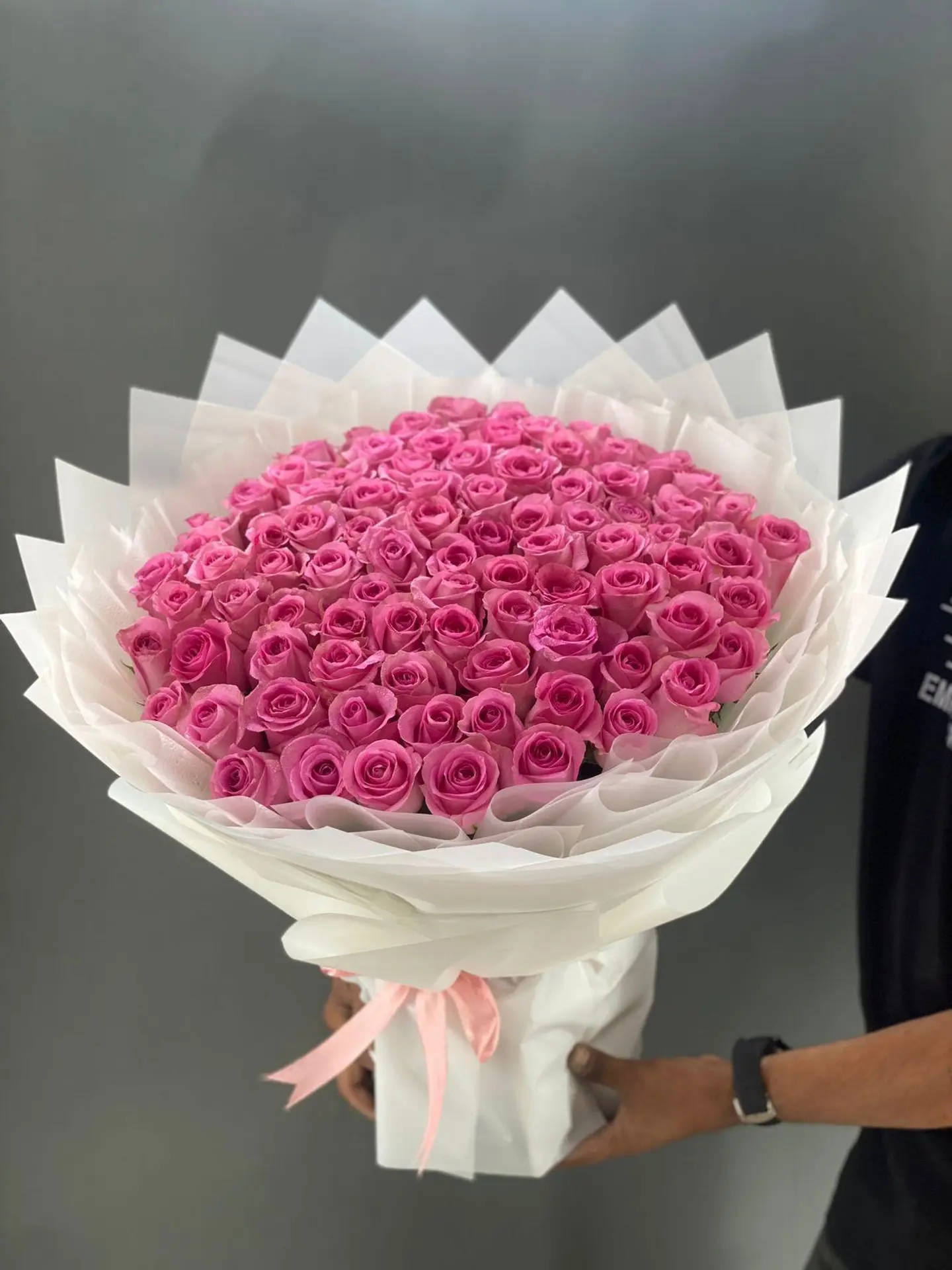 Large Pink Rose Bouquet