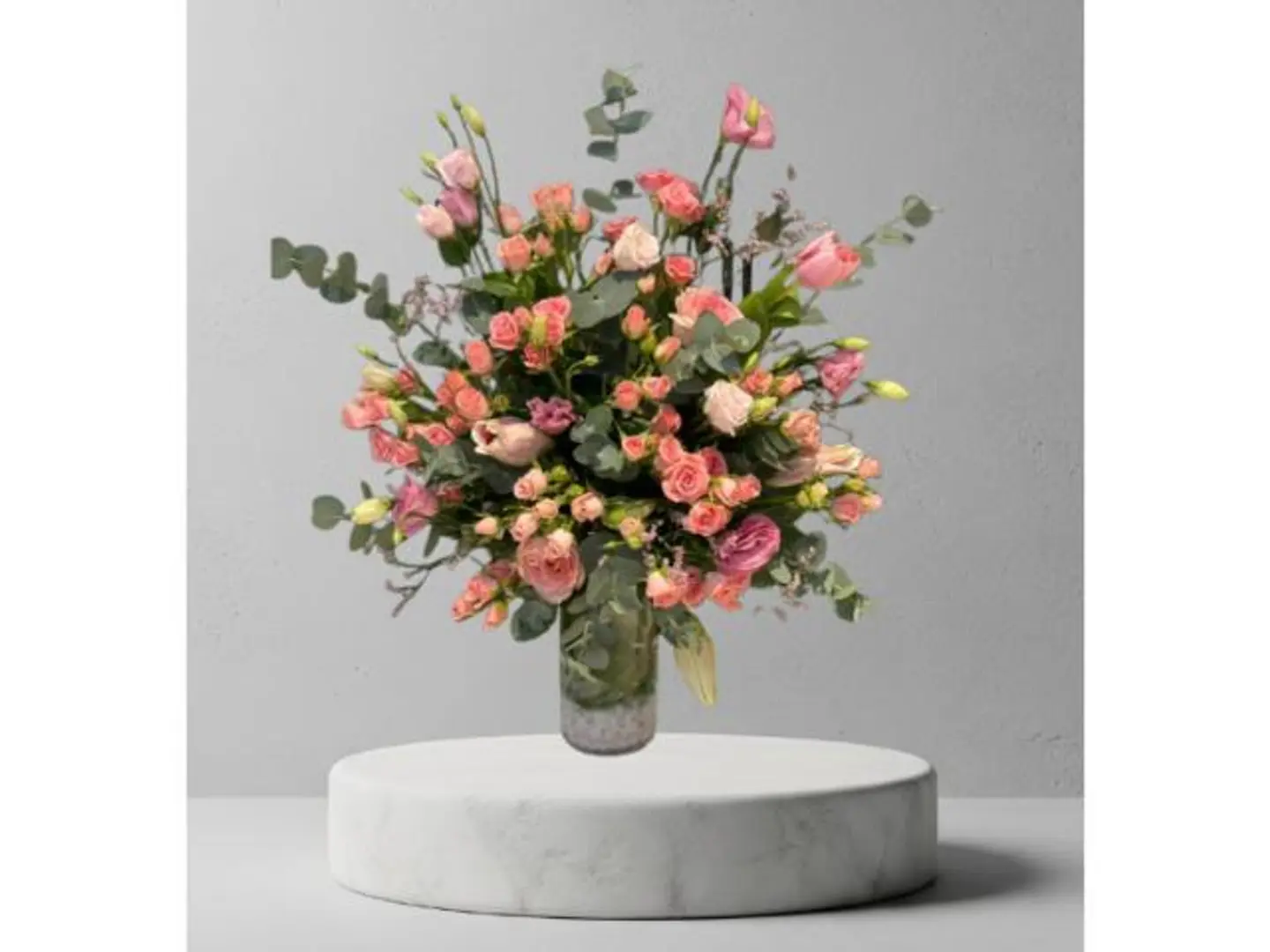Joyfull Vase