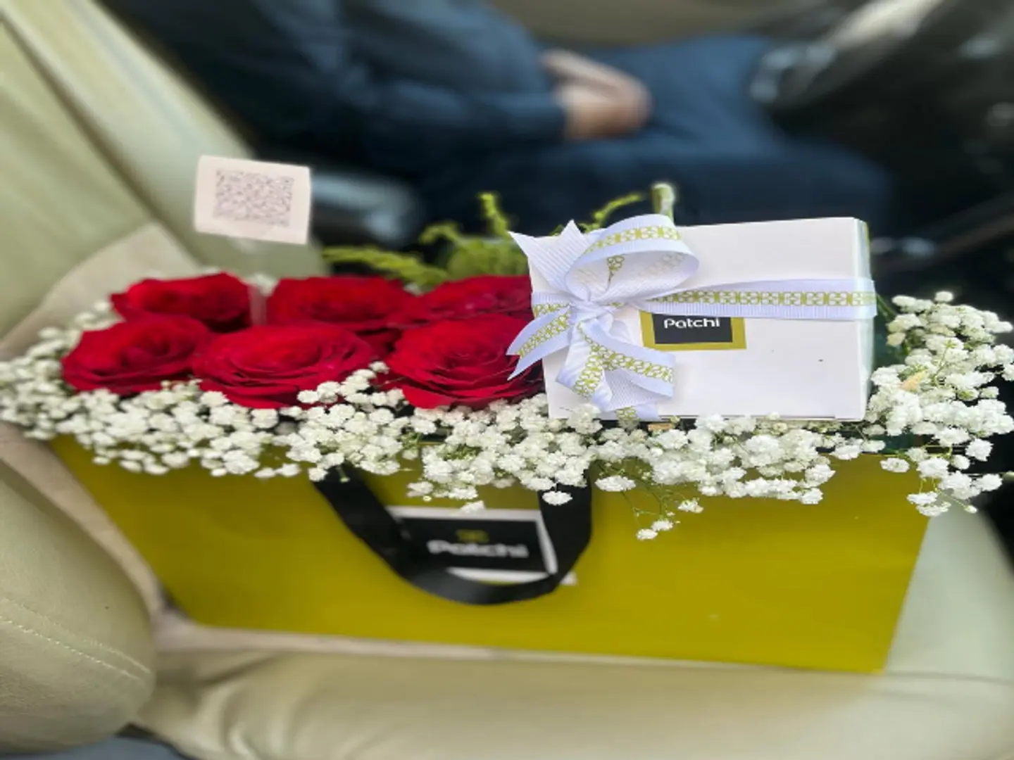 ورد وشوكلاته باتشي ربع كيلو مع جبسو