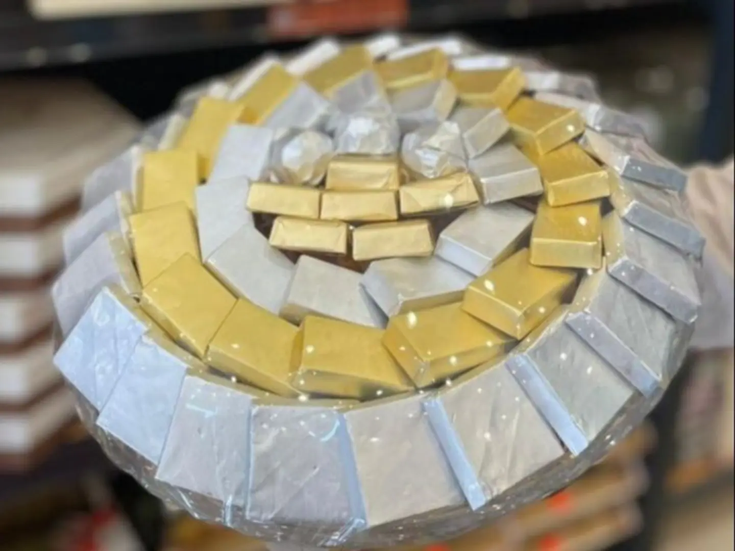 صواني حميده مغلفه