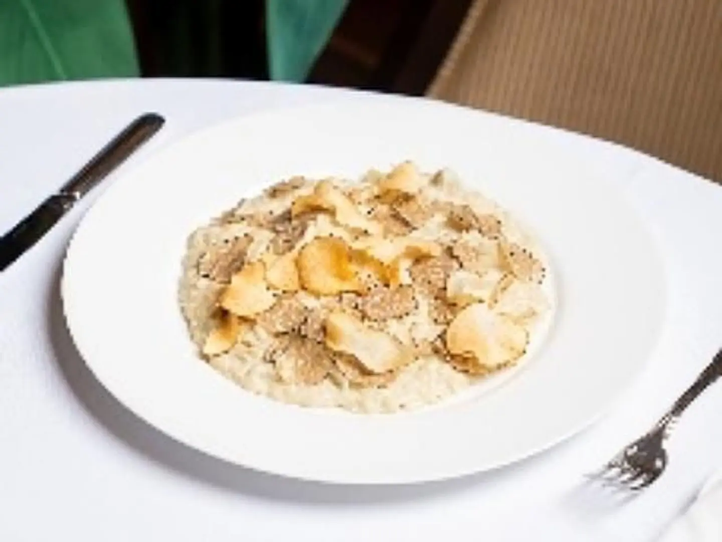 ريزوتو آي كارتشوفي إي تارتوفو نيرو