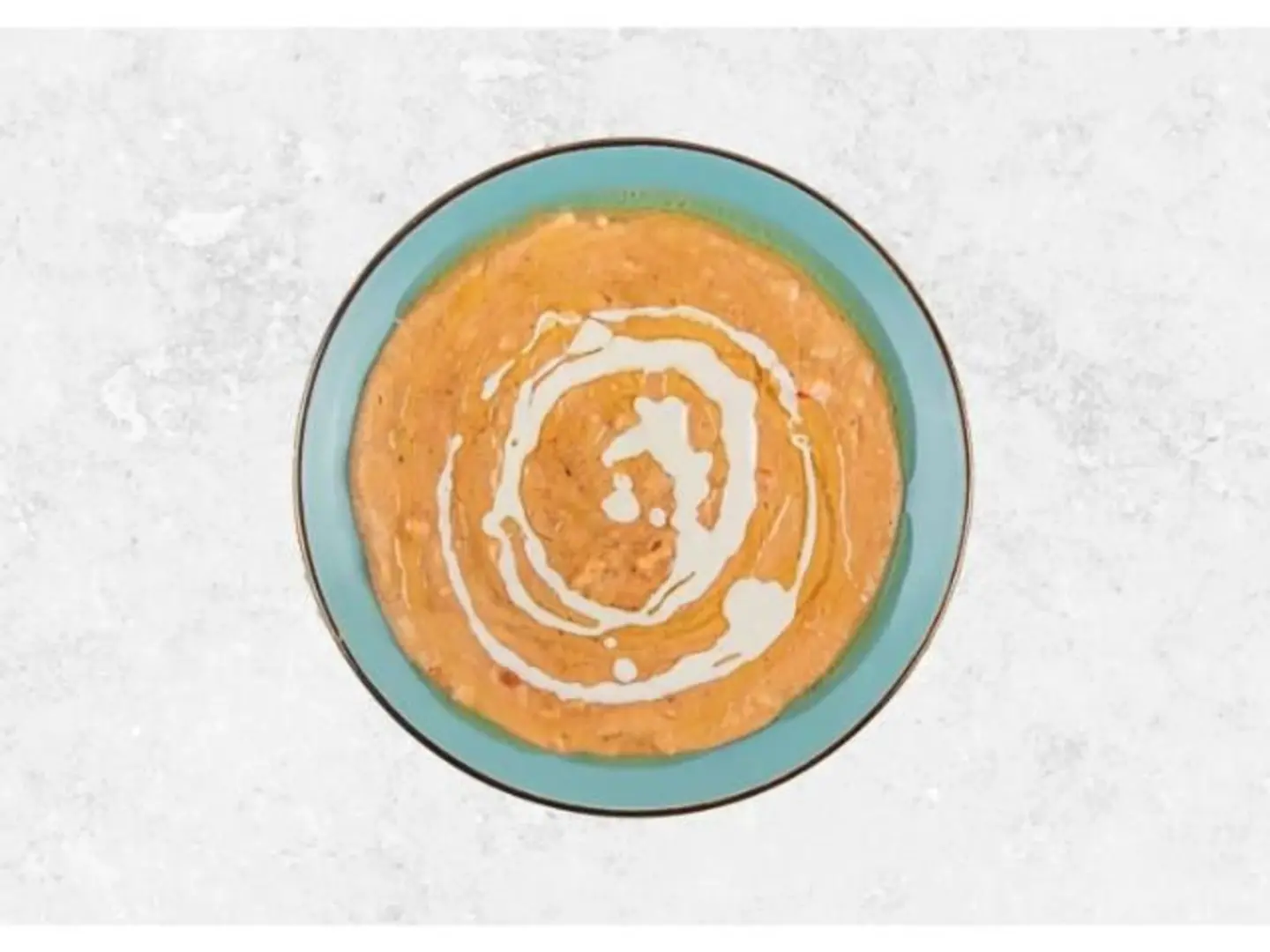 علبة فول بالقشطة