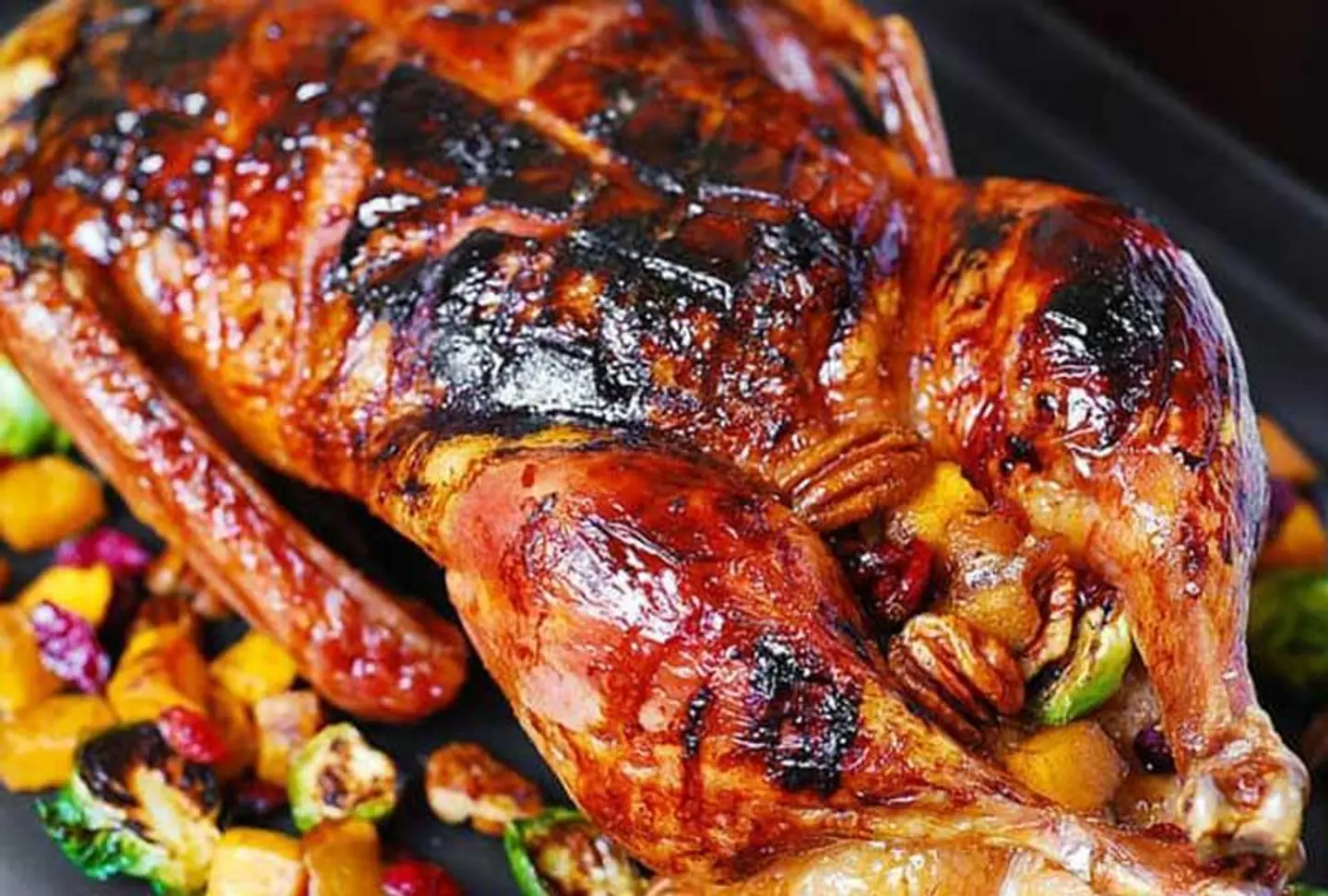 ربع بطه ورك محمره مع خضار وشوربه وارز