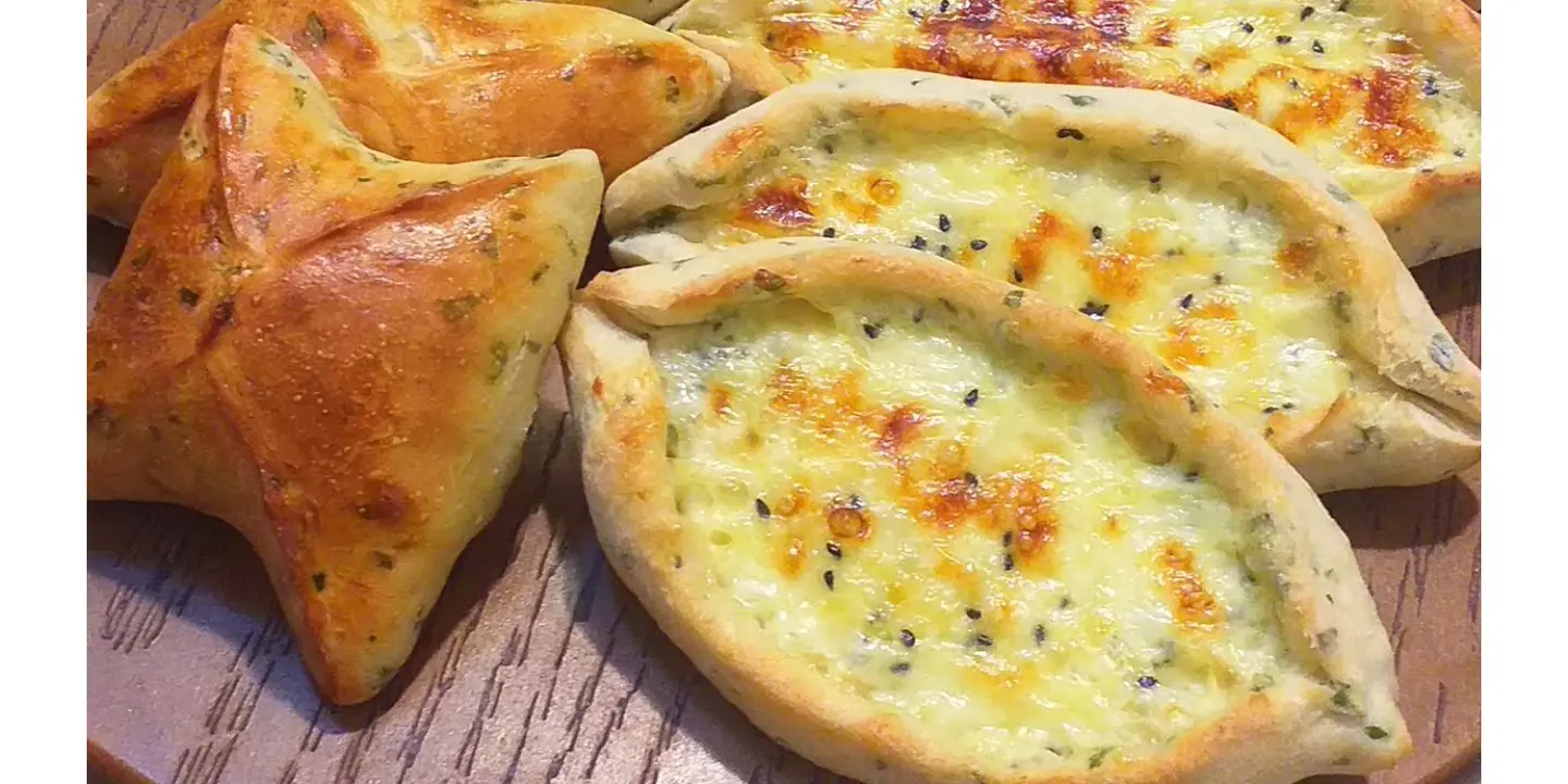 Cheese Manakish