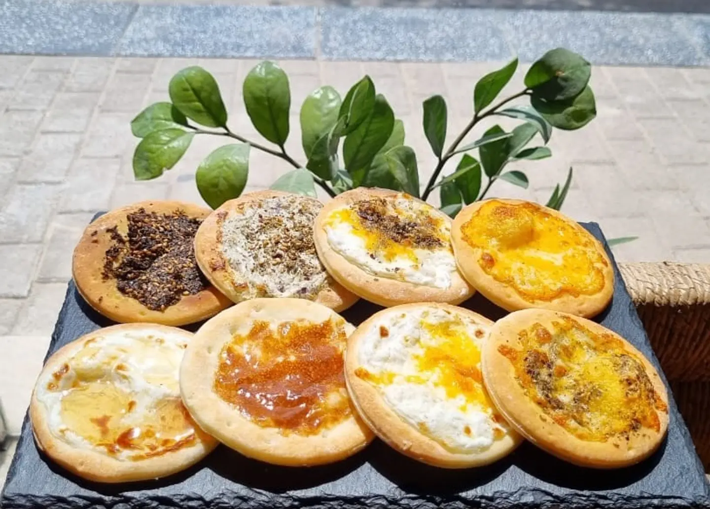 مشكل ميني مناقيش