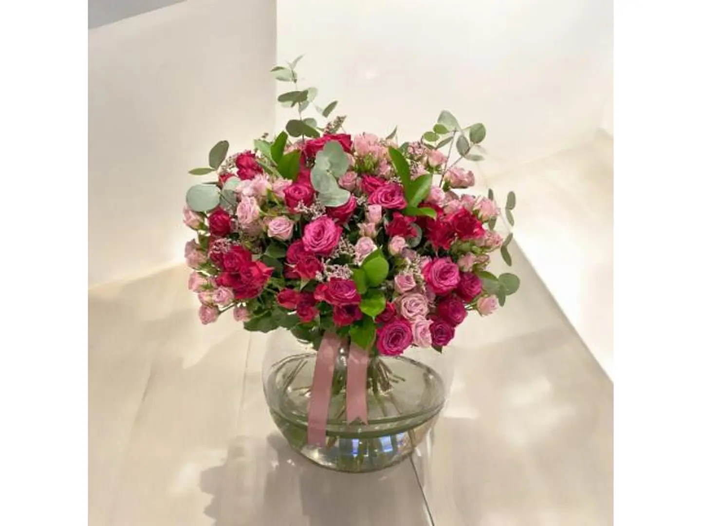 فازة ورد منوّعه