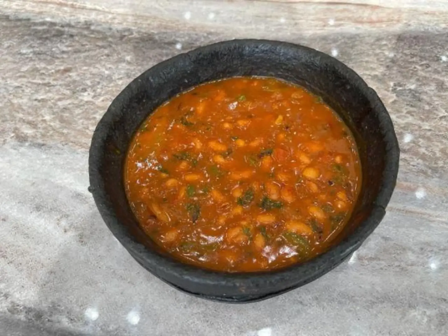 فول تونةحجر