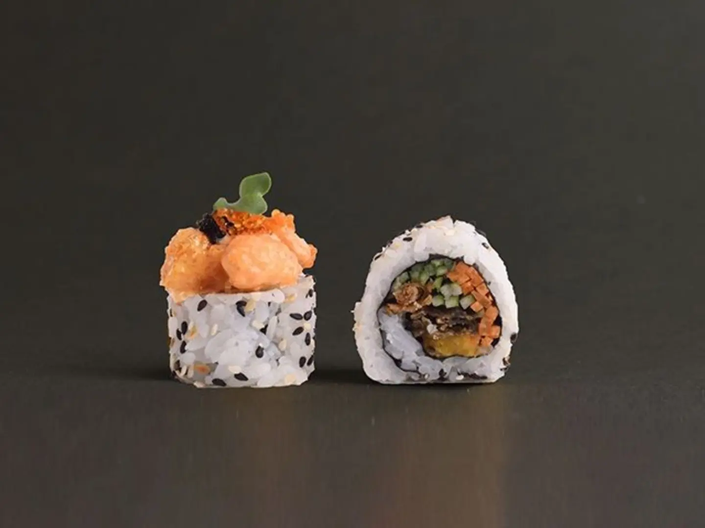 Crispy Salmon Roll