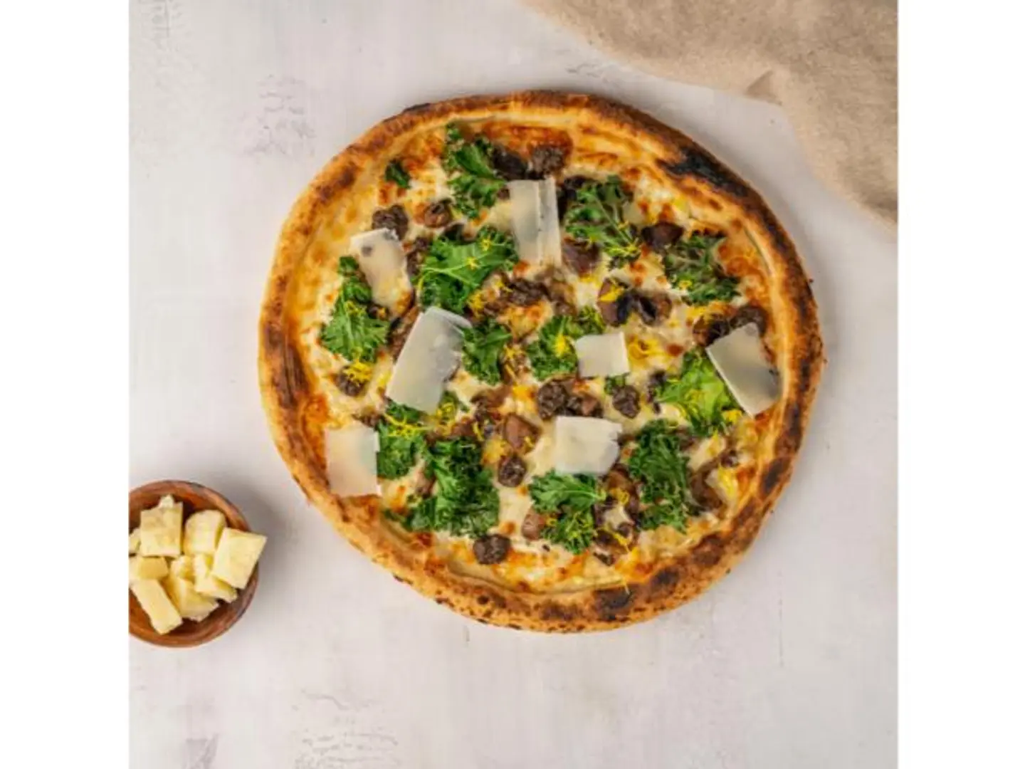 بيتزا الترافل