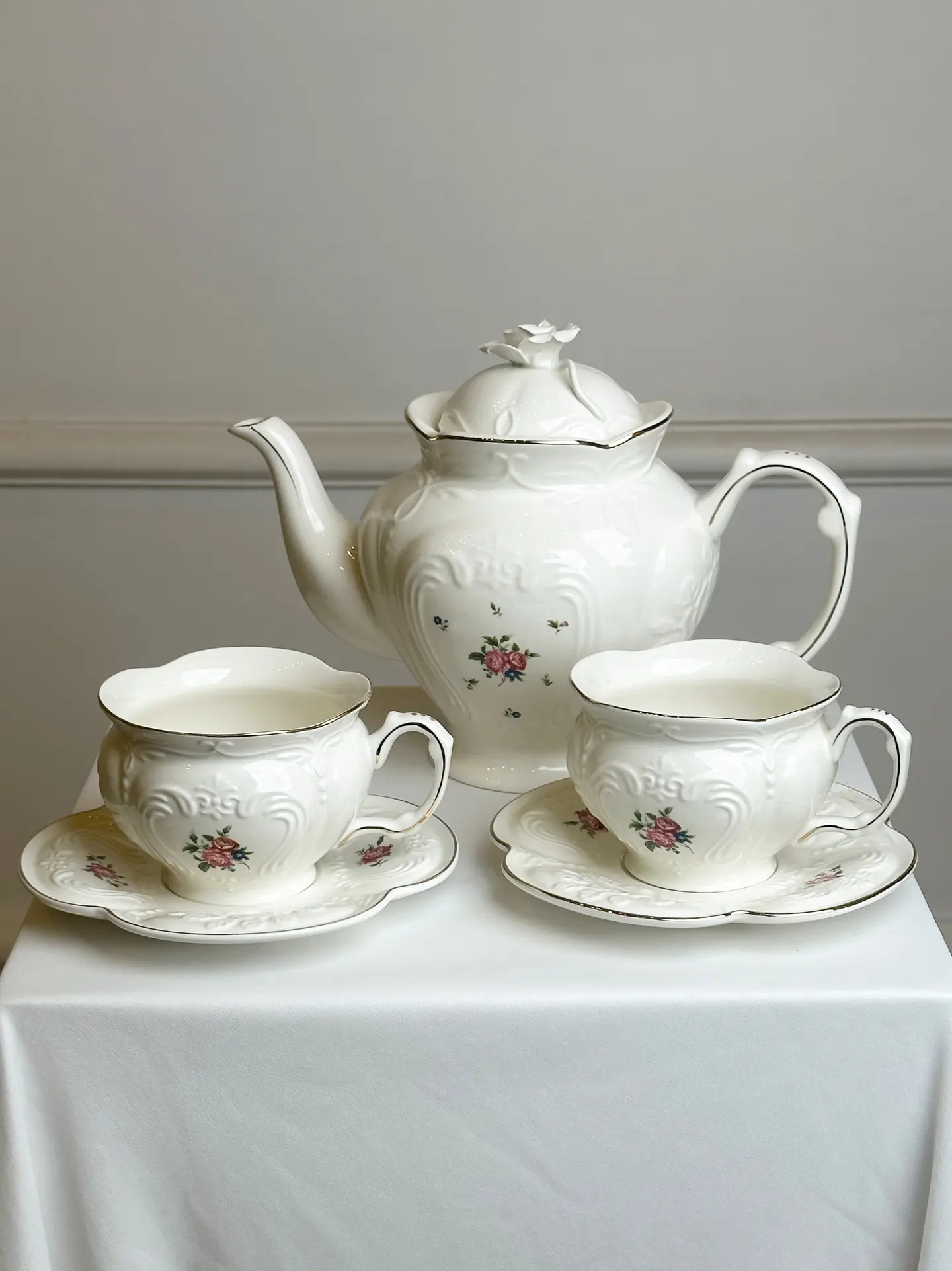 مجموعة الشاي الكلاسيكيه