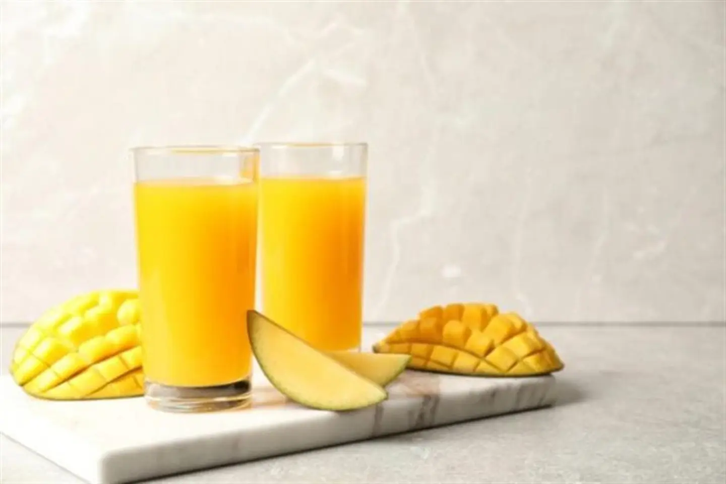 مانجو مع موز