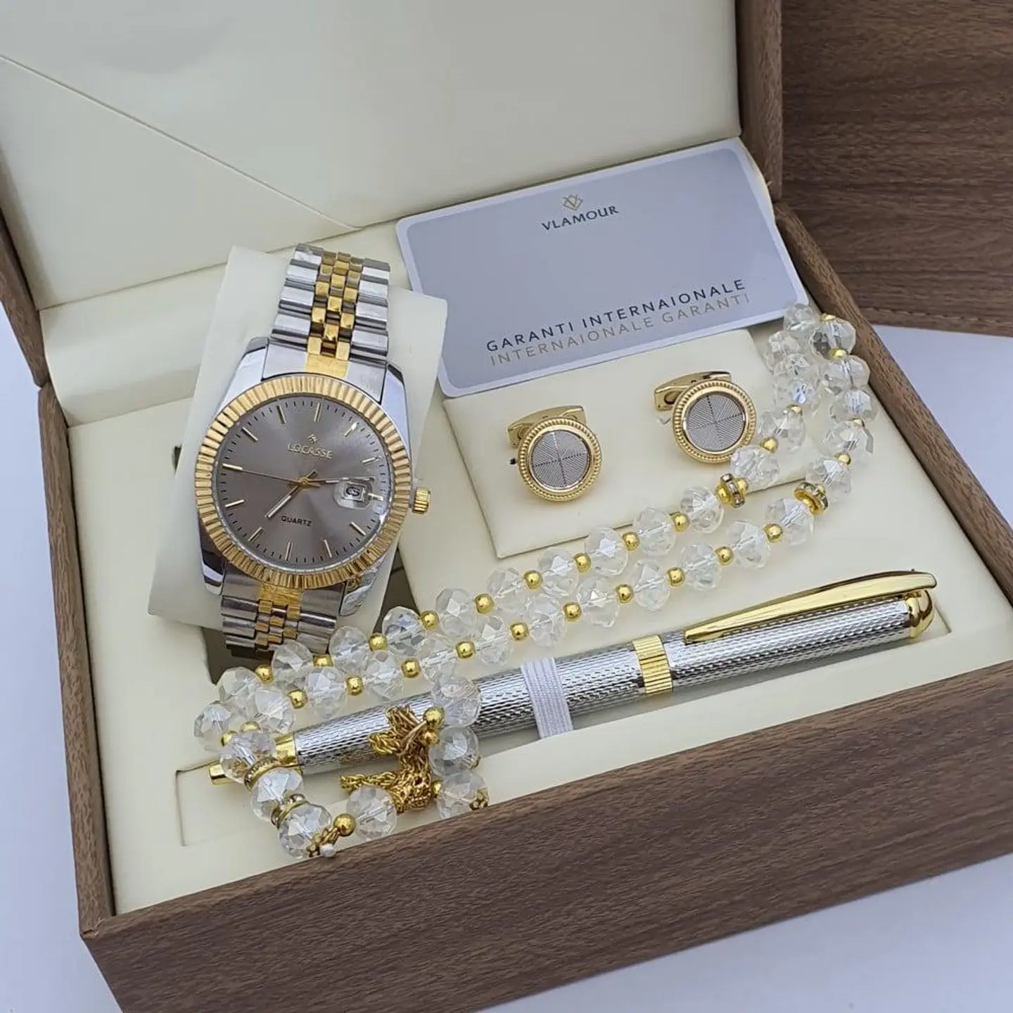 طقم هدايا رجالي فاخر رمز الاناقة والتميز 7