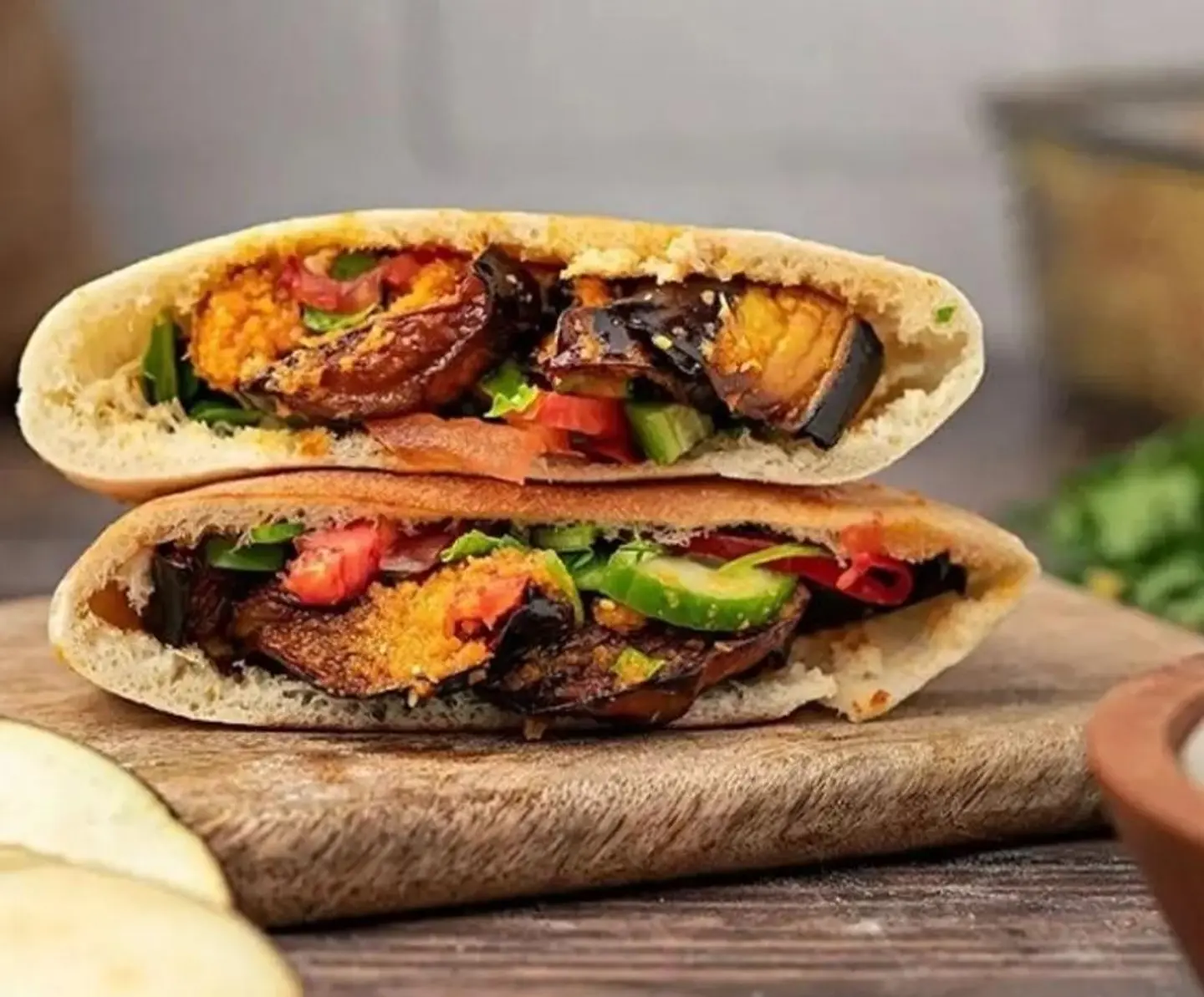 ساندوتش مسقعة