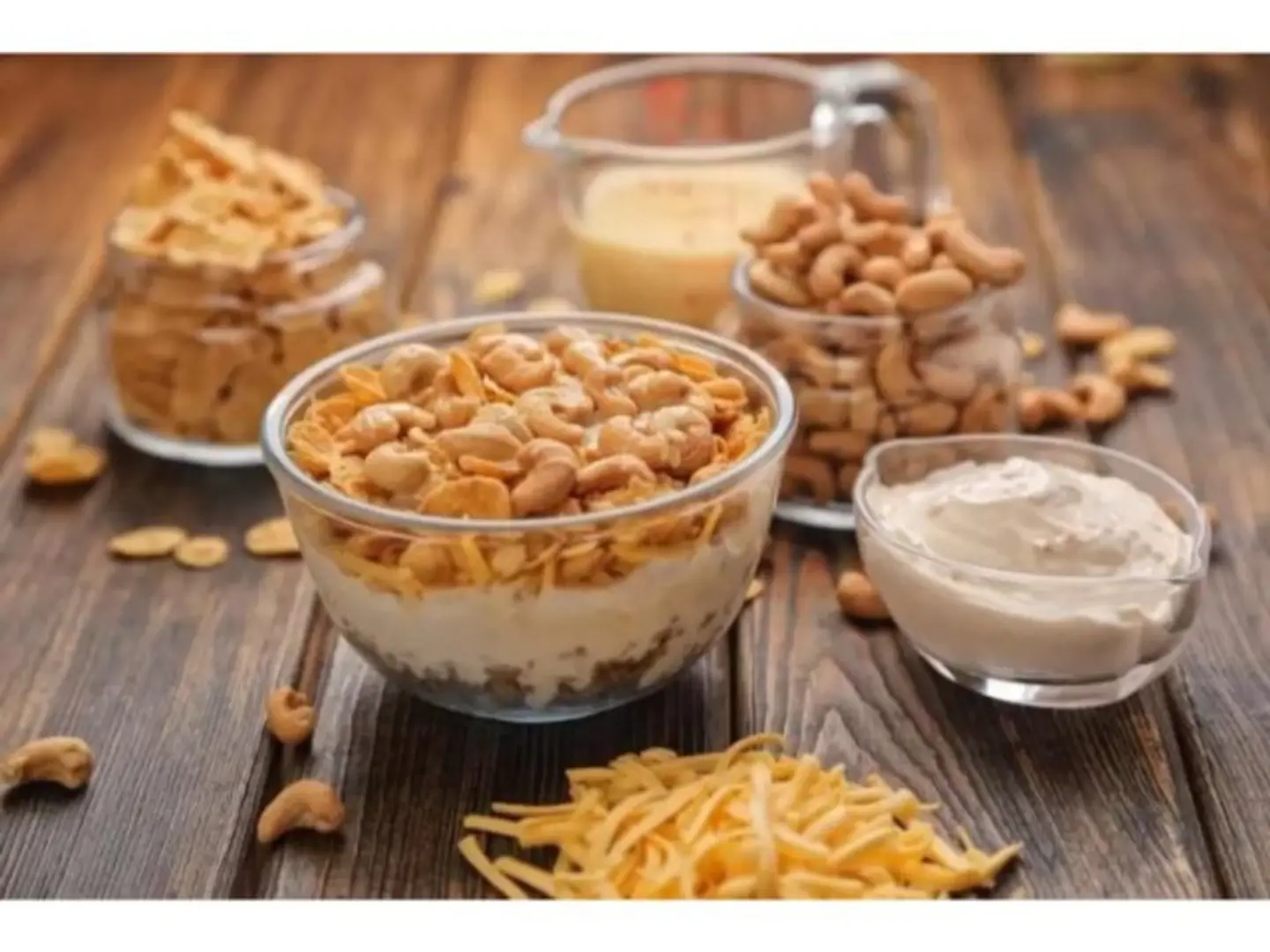 Masoub With Cream, Milk And Honey