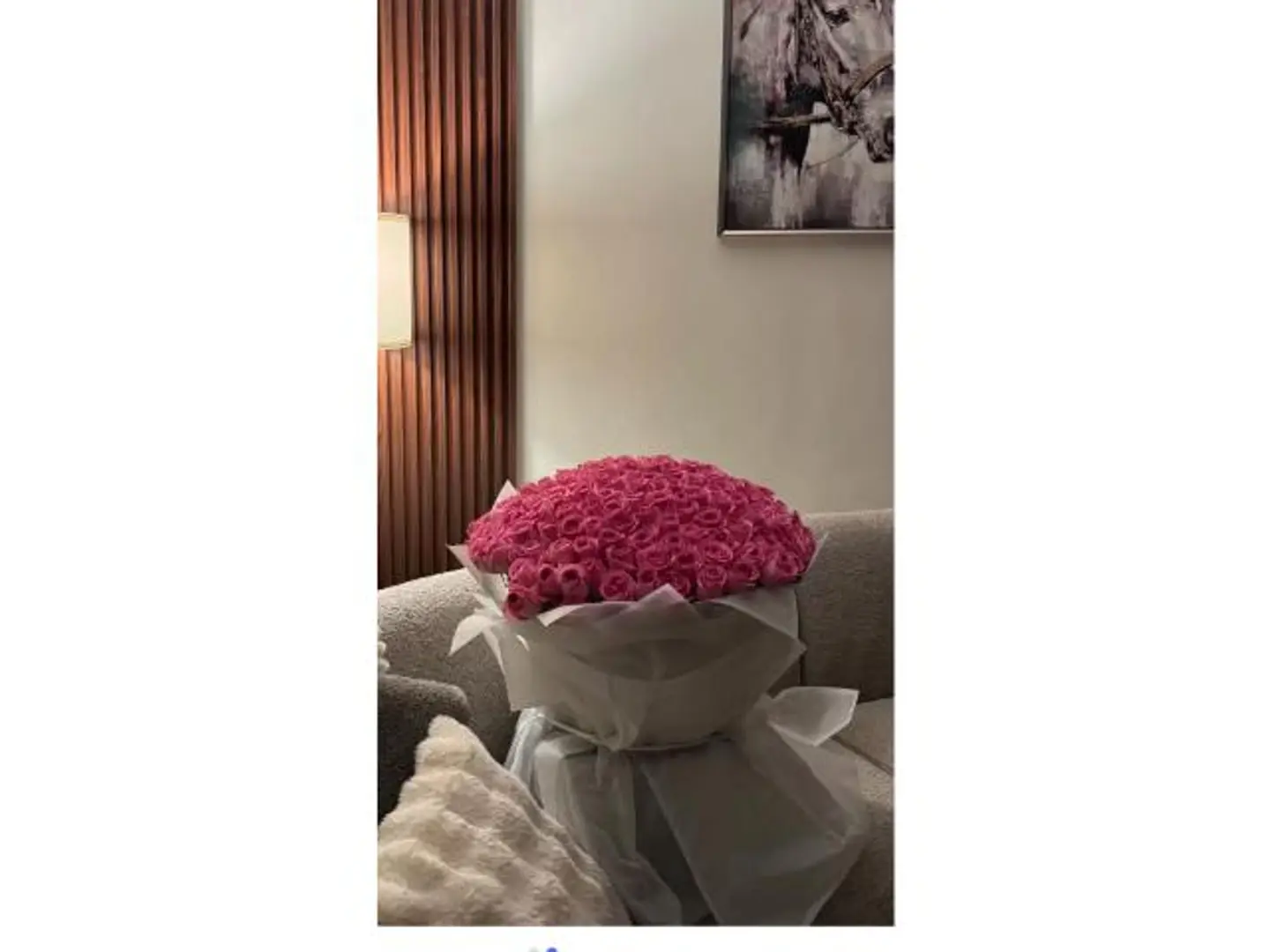 Delicacy Bouquet 150 Pink Roses