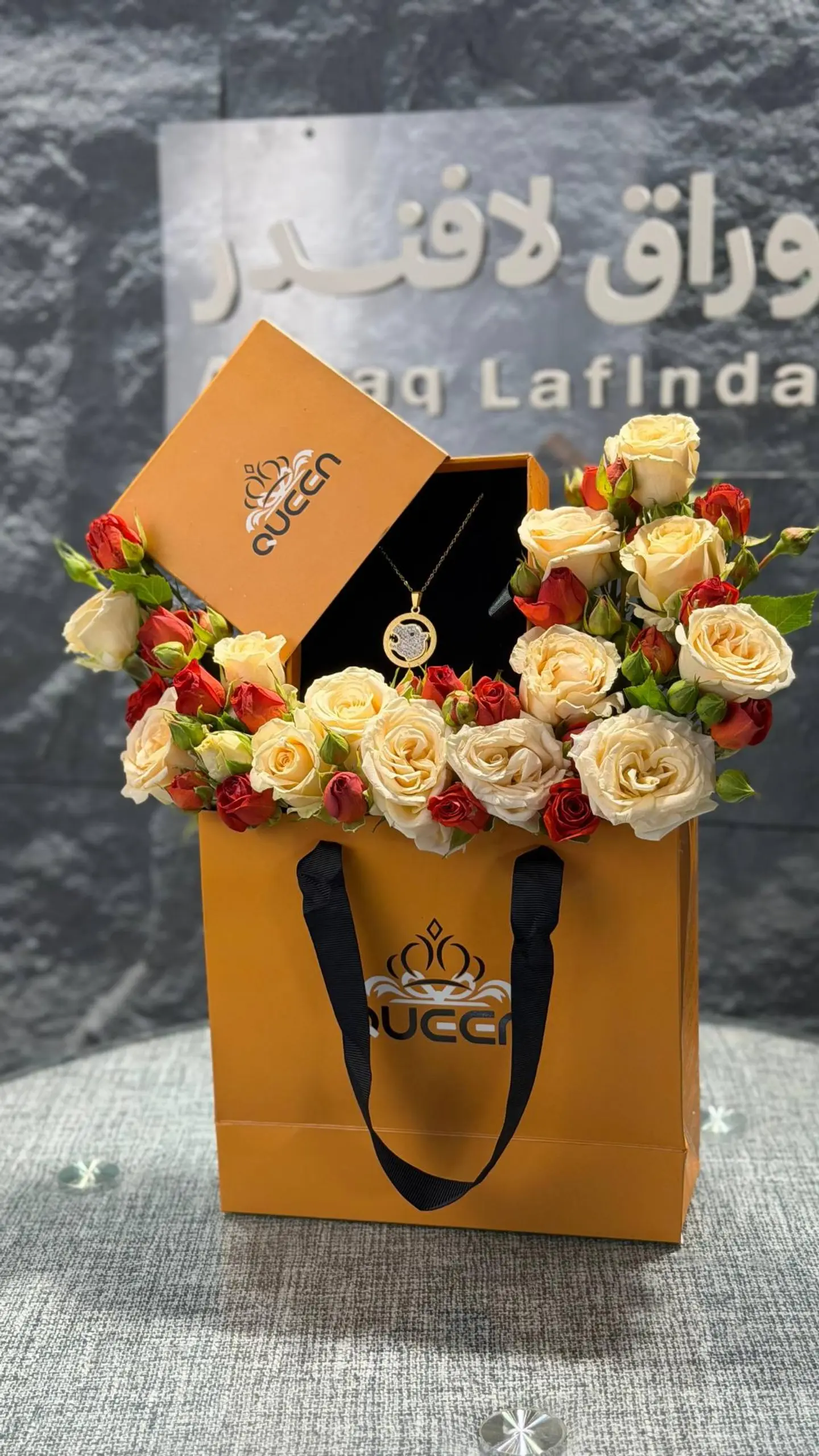 Queen Necklace 1