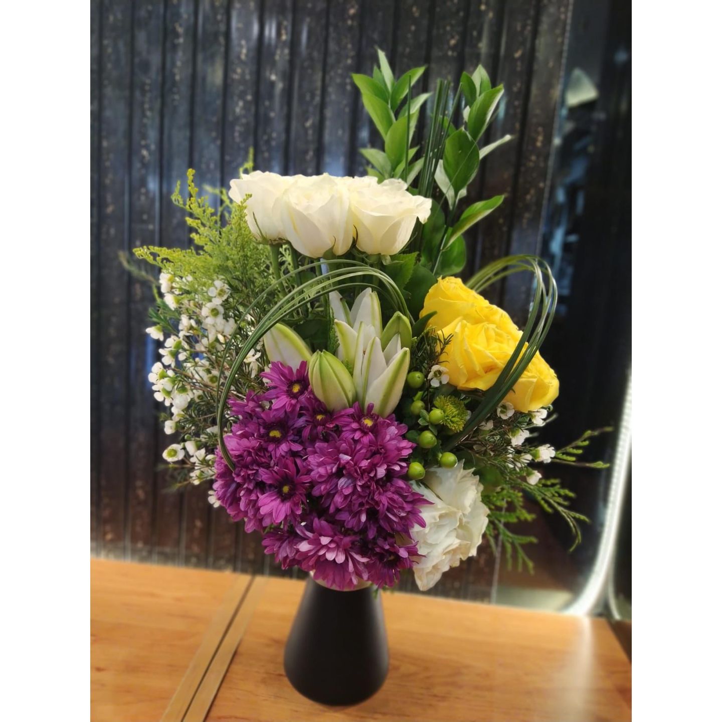 Vase 13