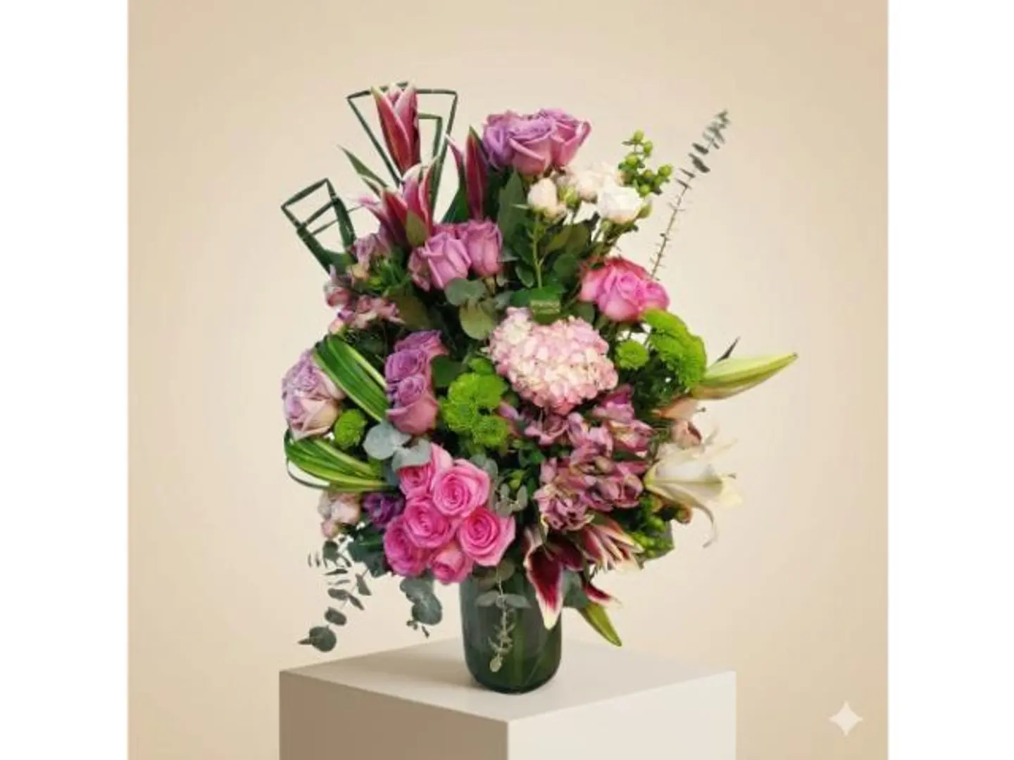 Lilium And Gori Princess Vase