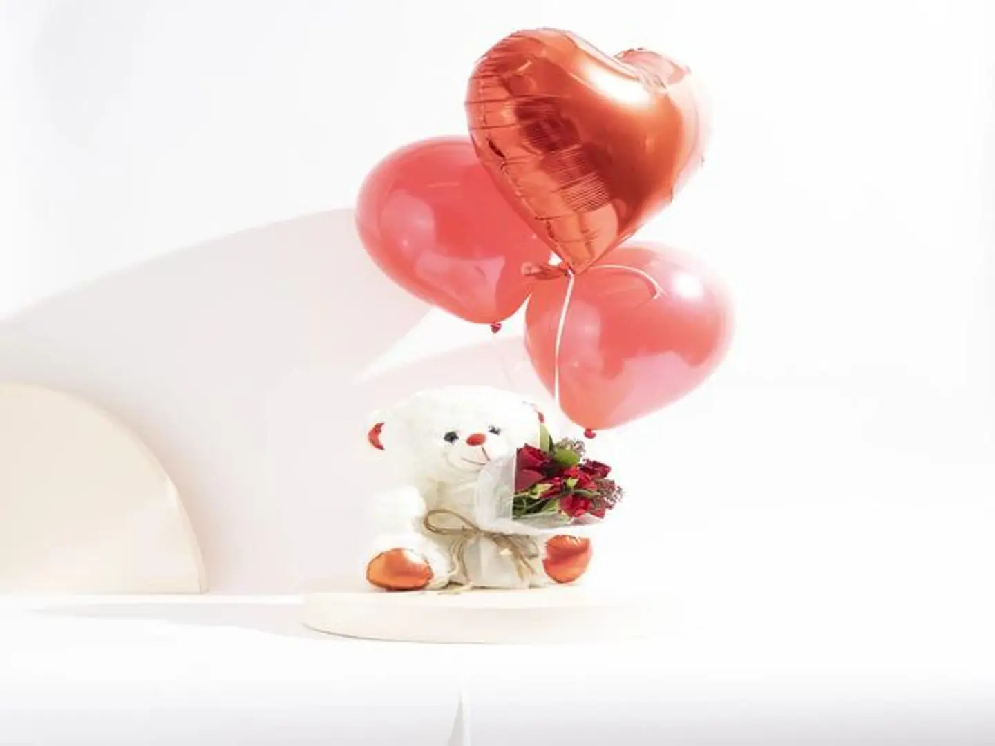 دبدوب اما بعد فلن احب احدا بعدك اما قبل فانا اساسا لم اعرف الحب الا بك