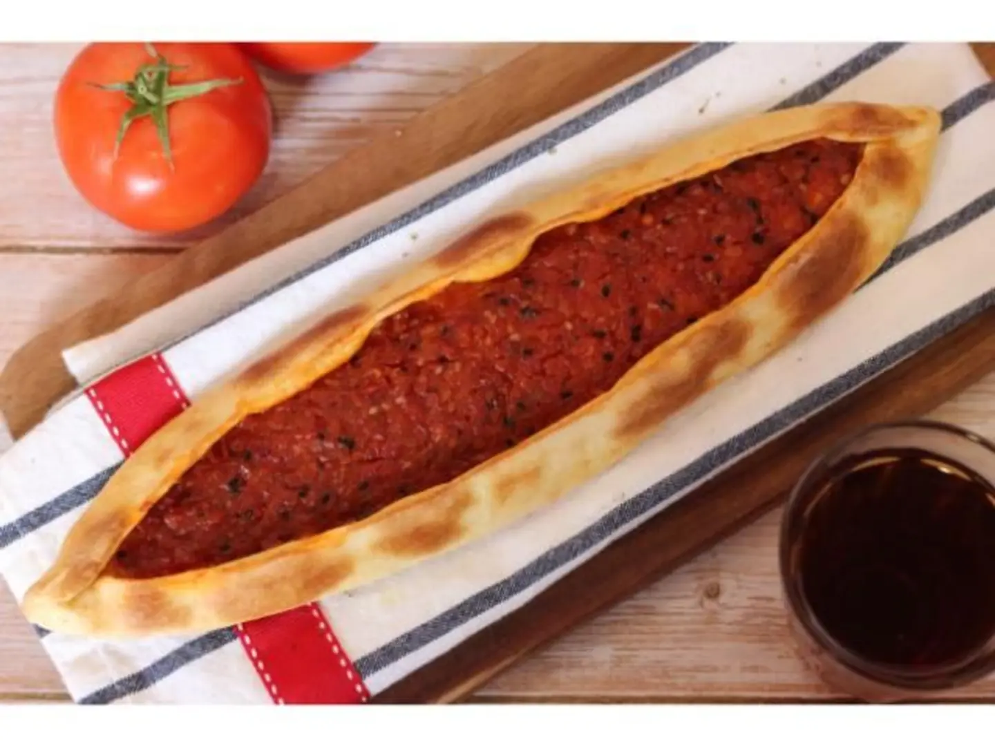 فطيرة محمرة