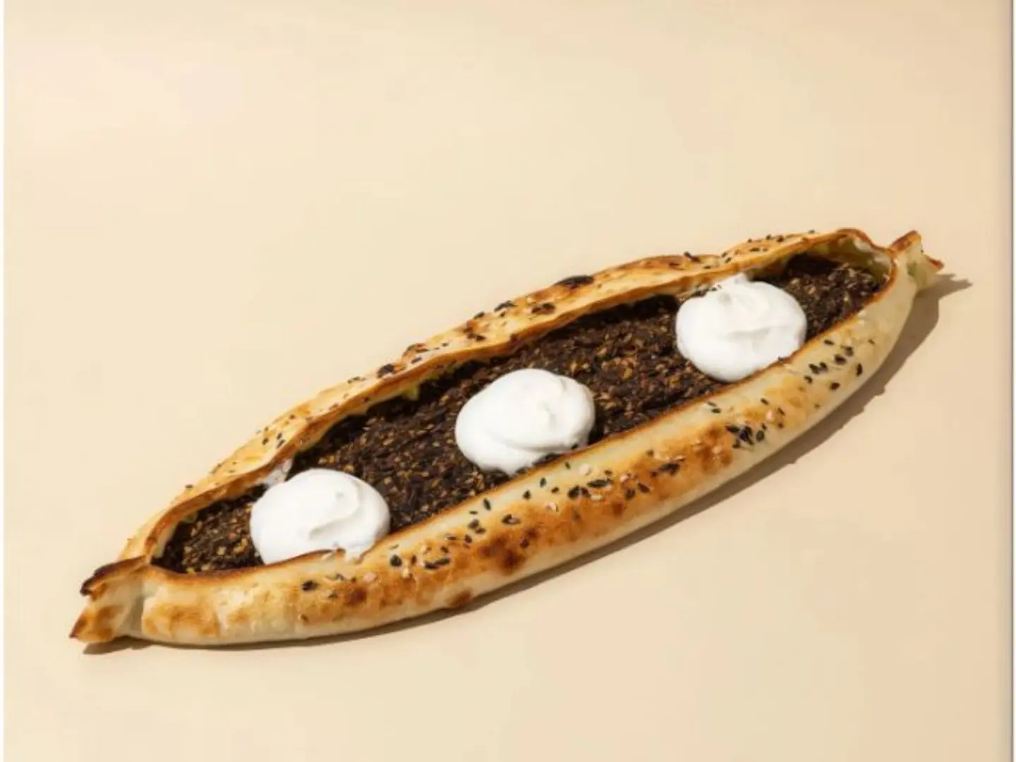 لـــبنة بالزعتر