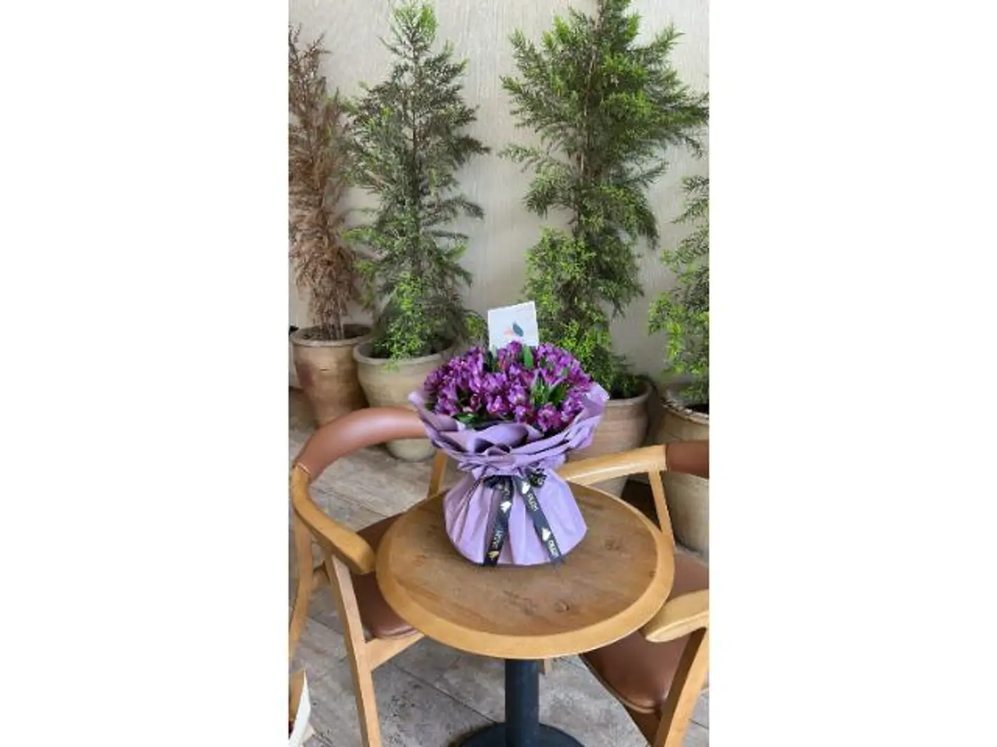 Deem Bouquet 14