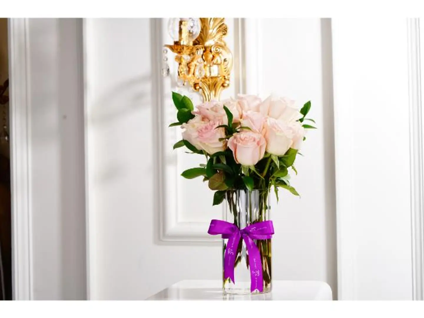 فازة الورد الوردي الناعم