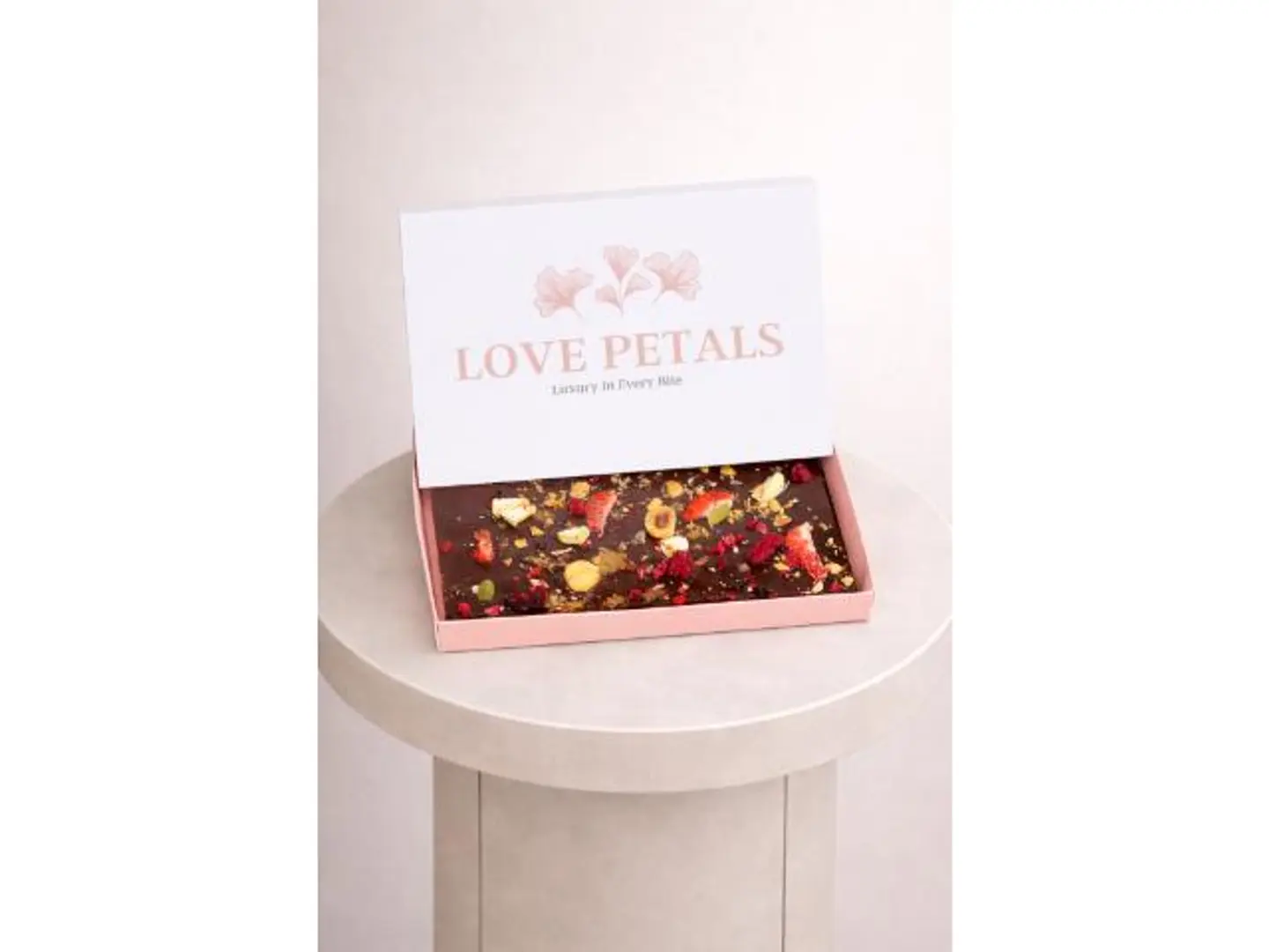 Belgian Chocolate Bar With Dried Fruits & Nuts100g