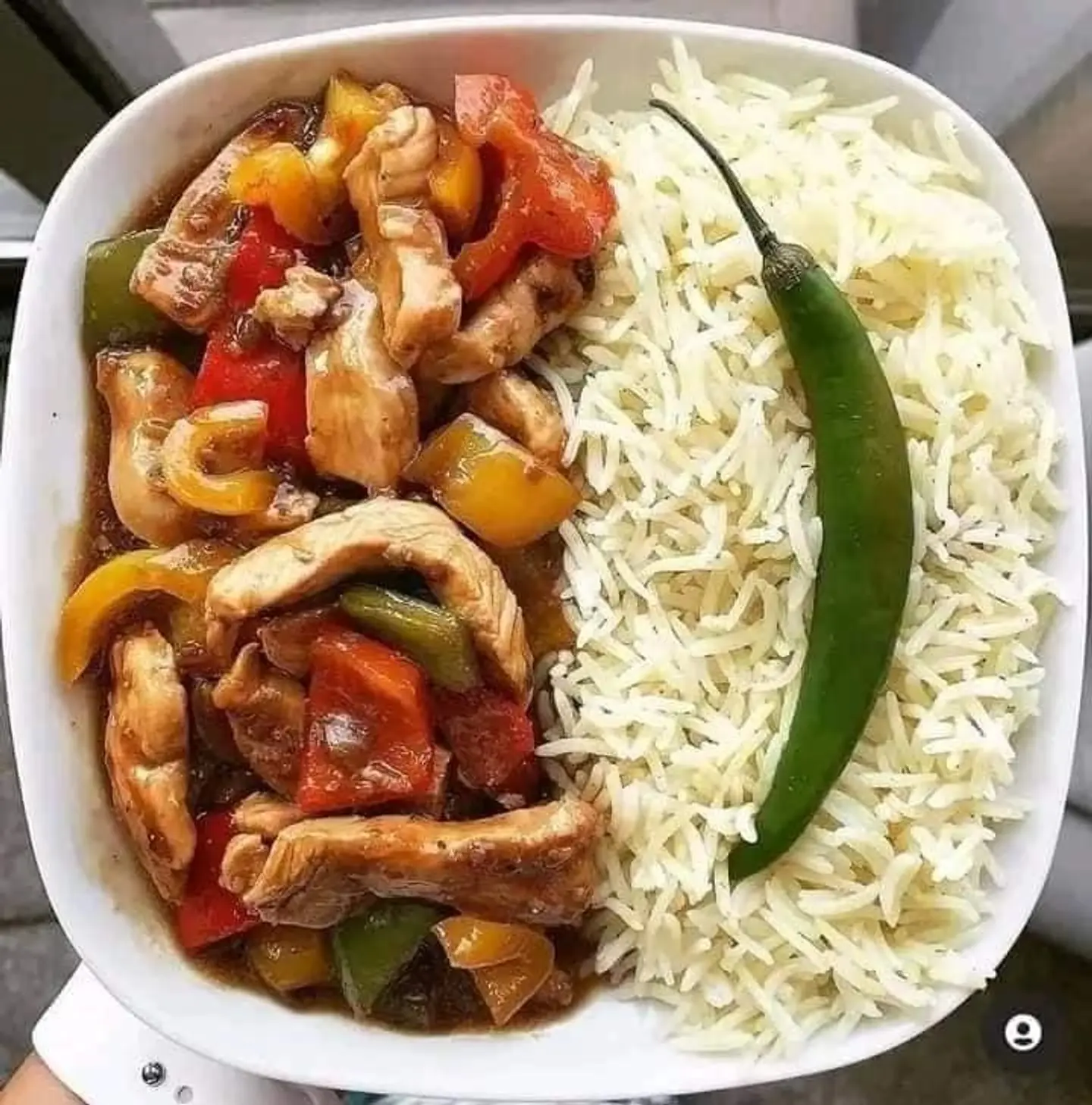 Chicken With Chili And Rice