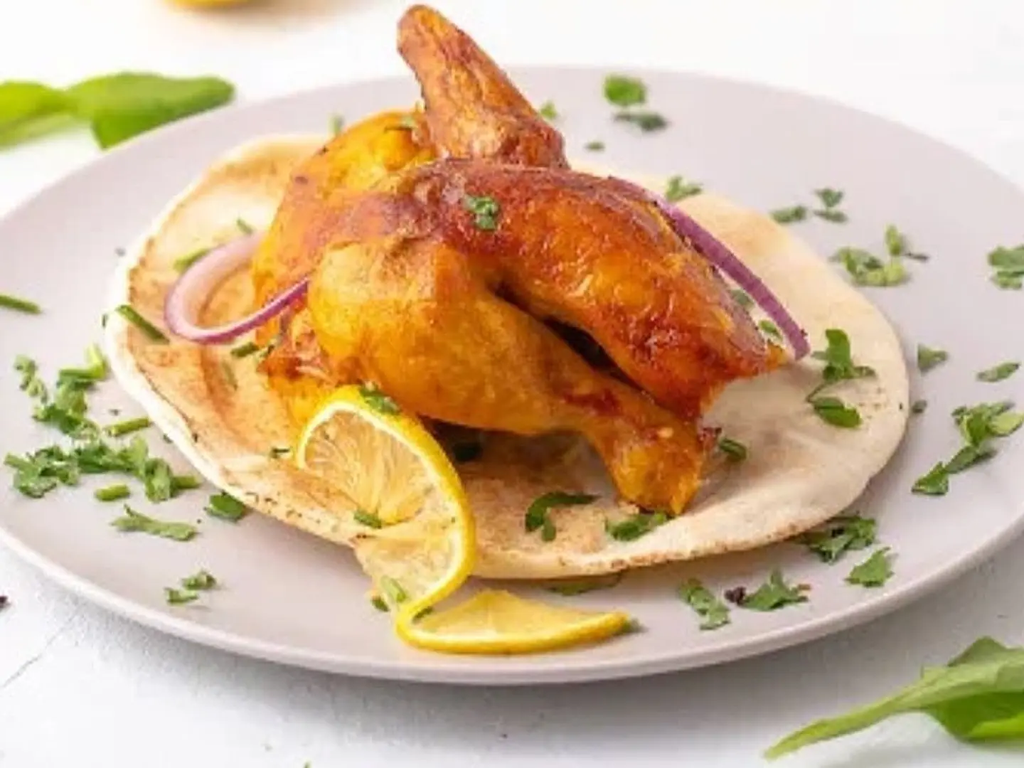 نص دجاج مندي