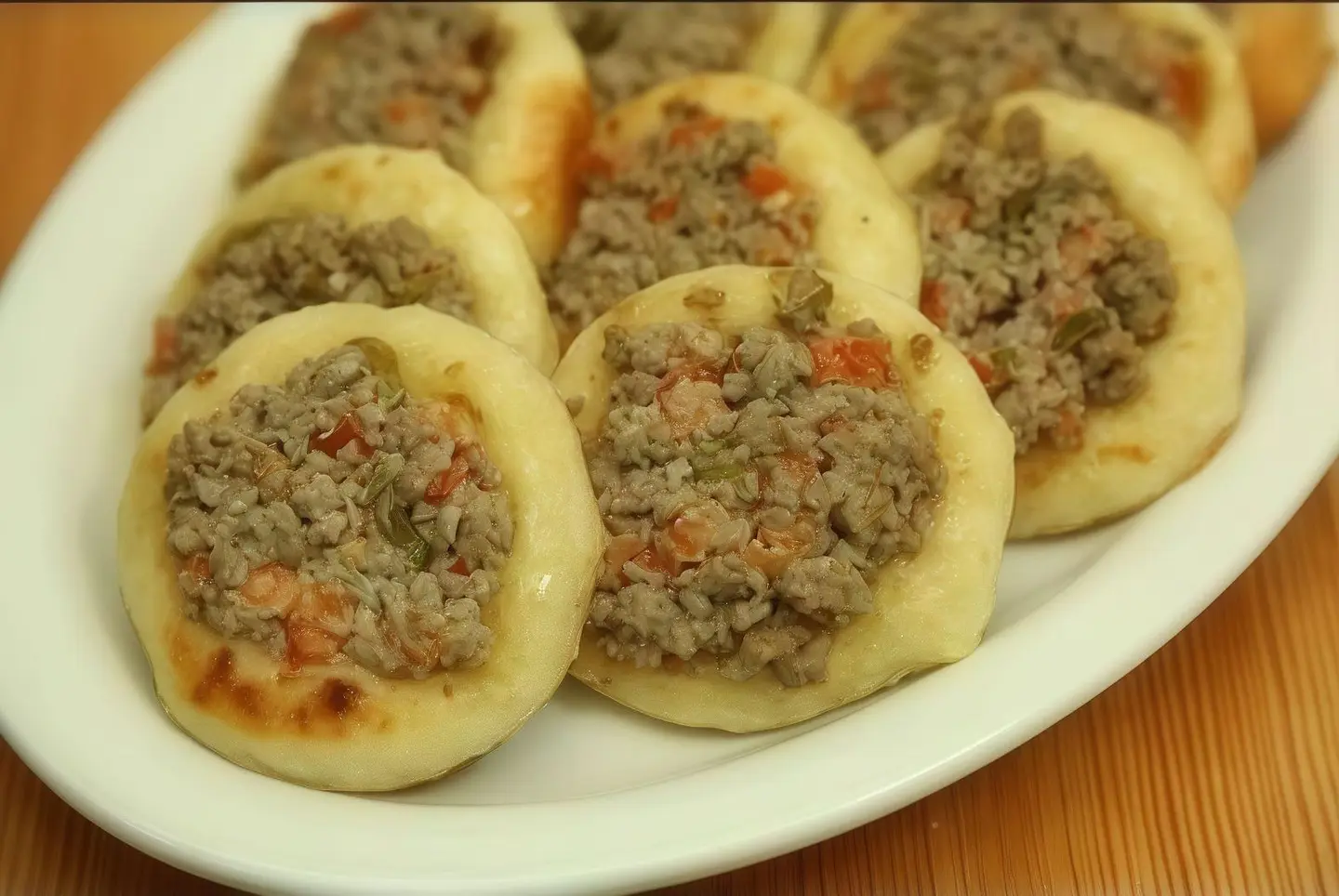 Levantine Sfiha Plate