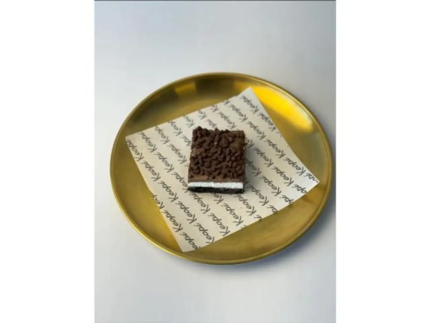 Crunchy Choco Cake