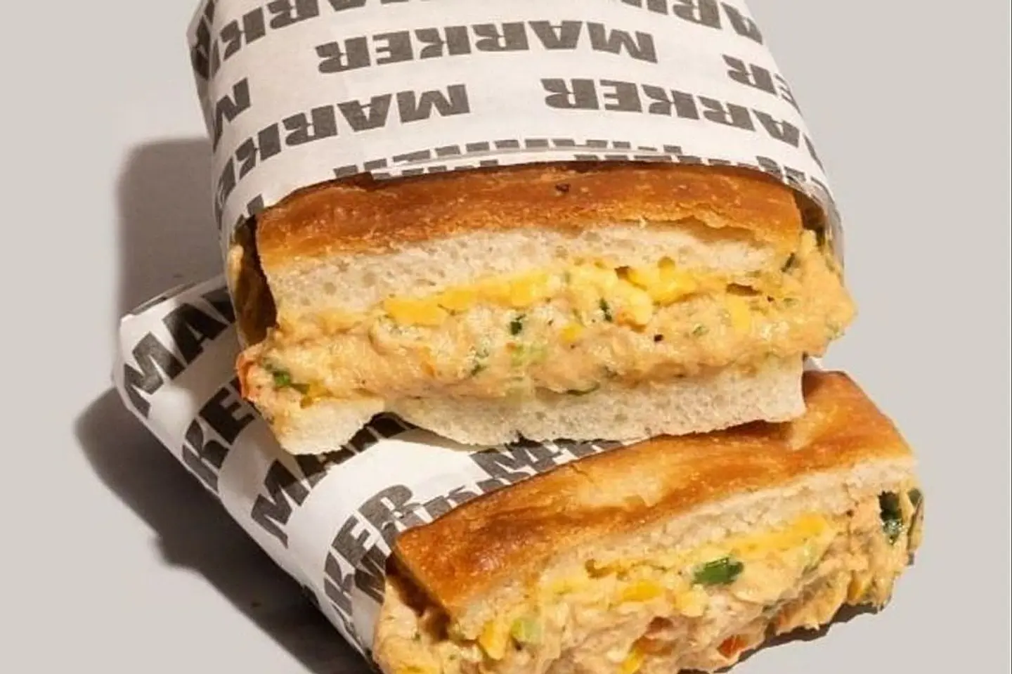 ساندويتش تونه