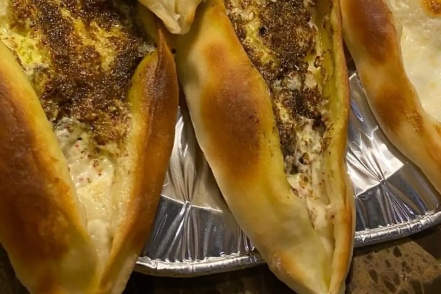 منقوشة لبنة زعتر