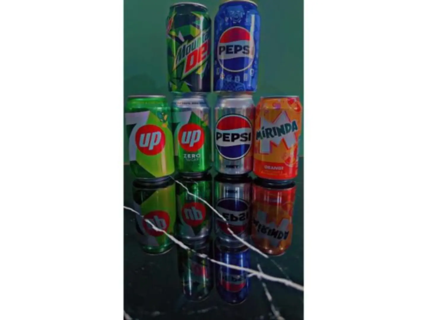 مشروب ببسي وببسي دايت وحمضيات وسفن وسفن دايت