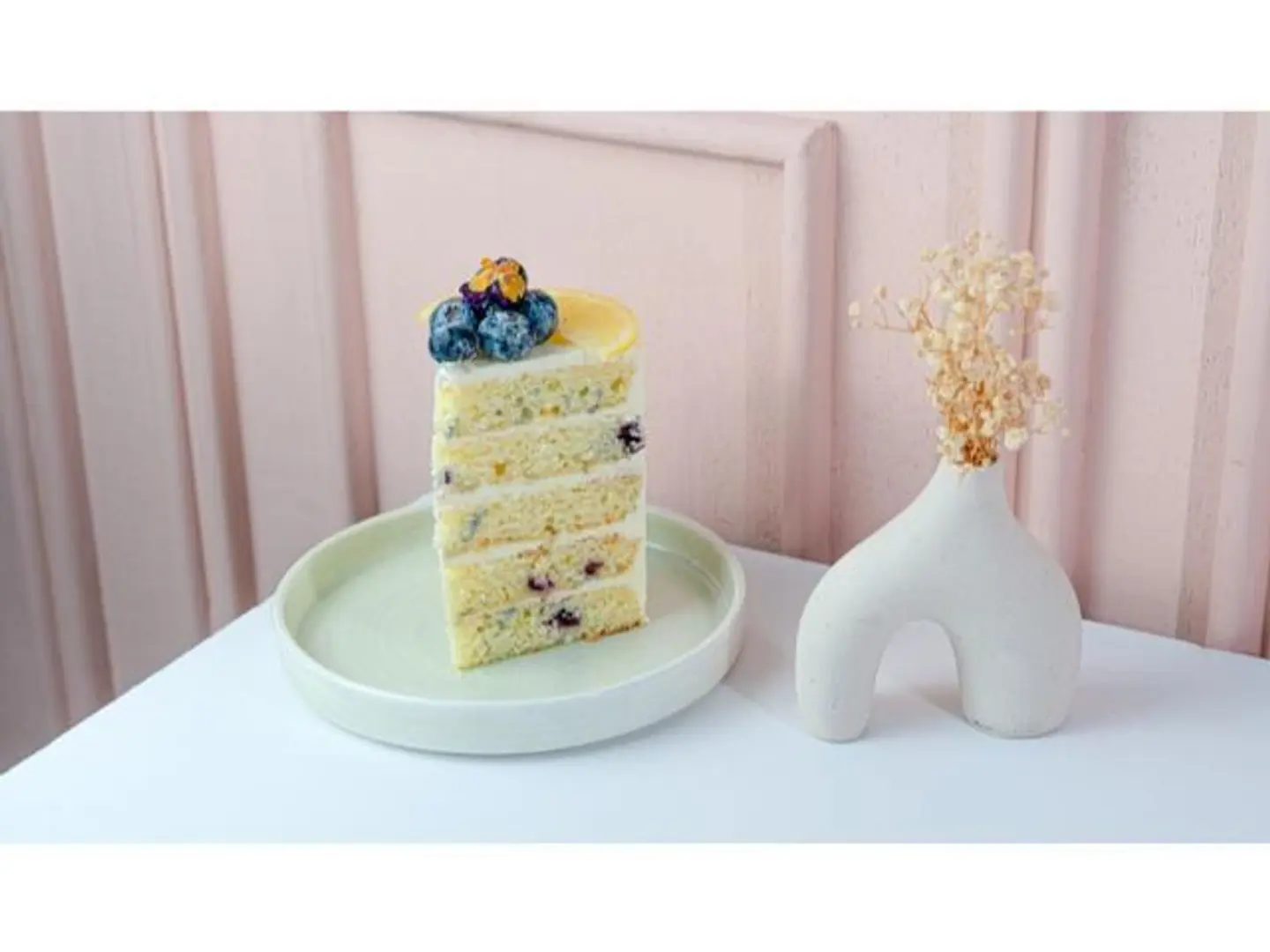 Lemon Berry Cake