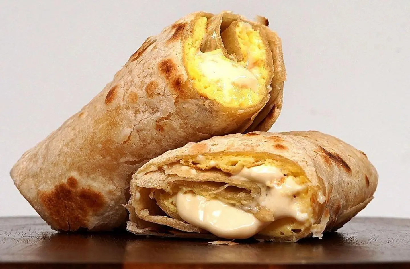 شباتي بالجبن والبيض