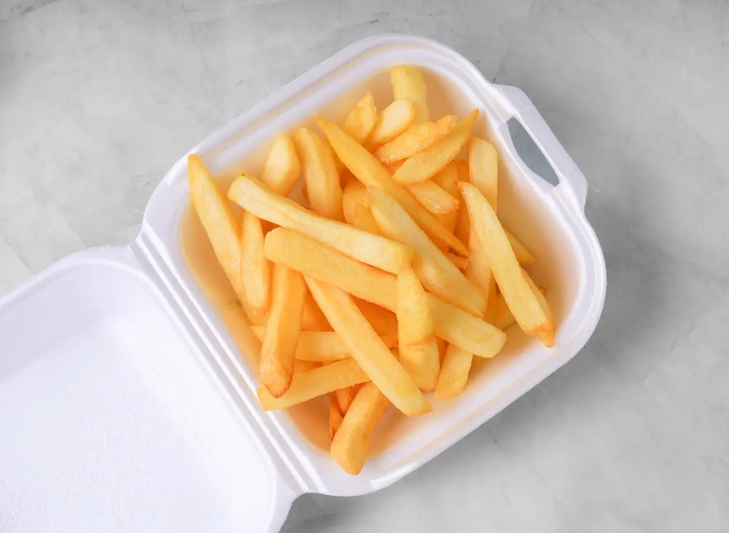 صحن بطاطس كبير