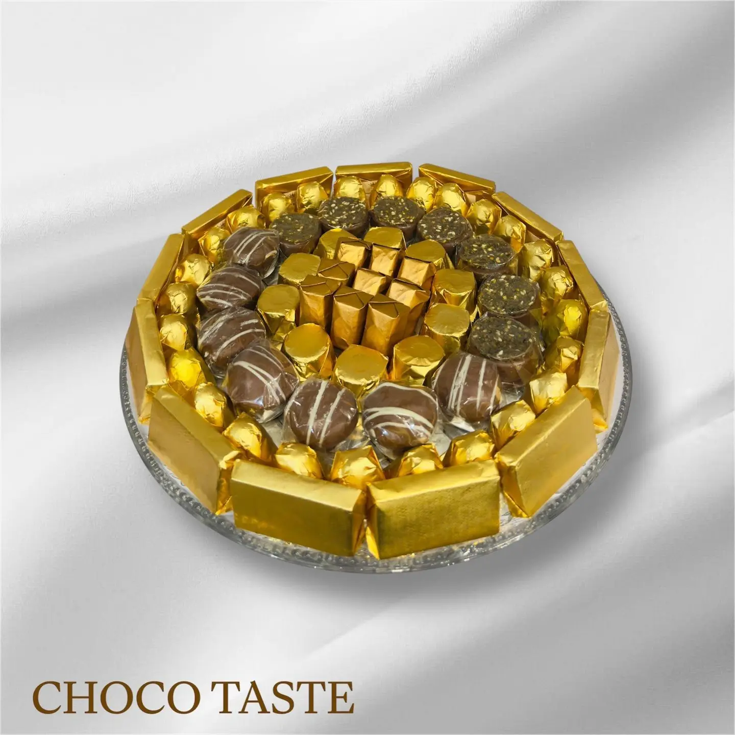 صحن زجاج دائري صغير