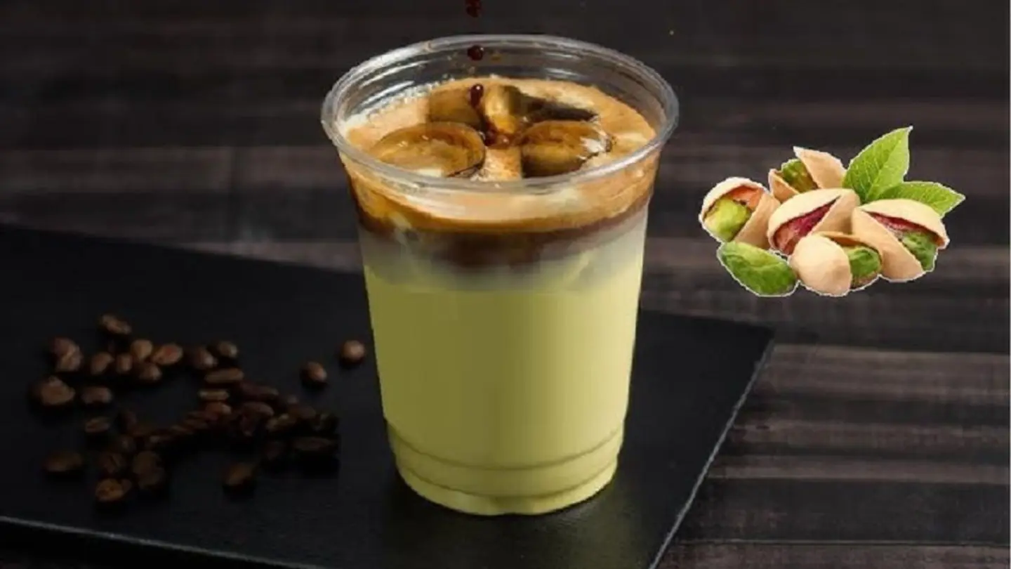 ايس بستاشيو لاتية