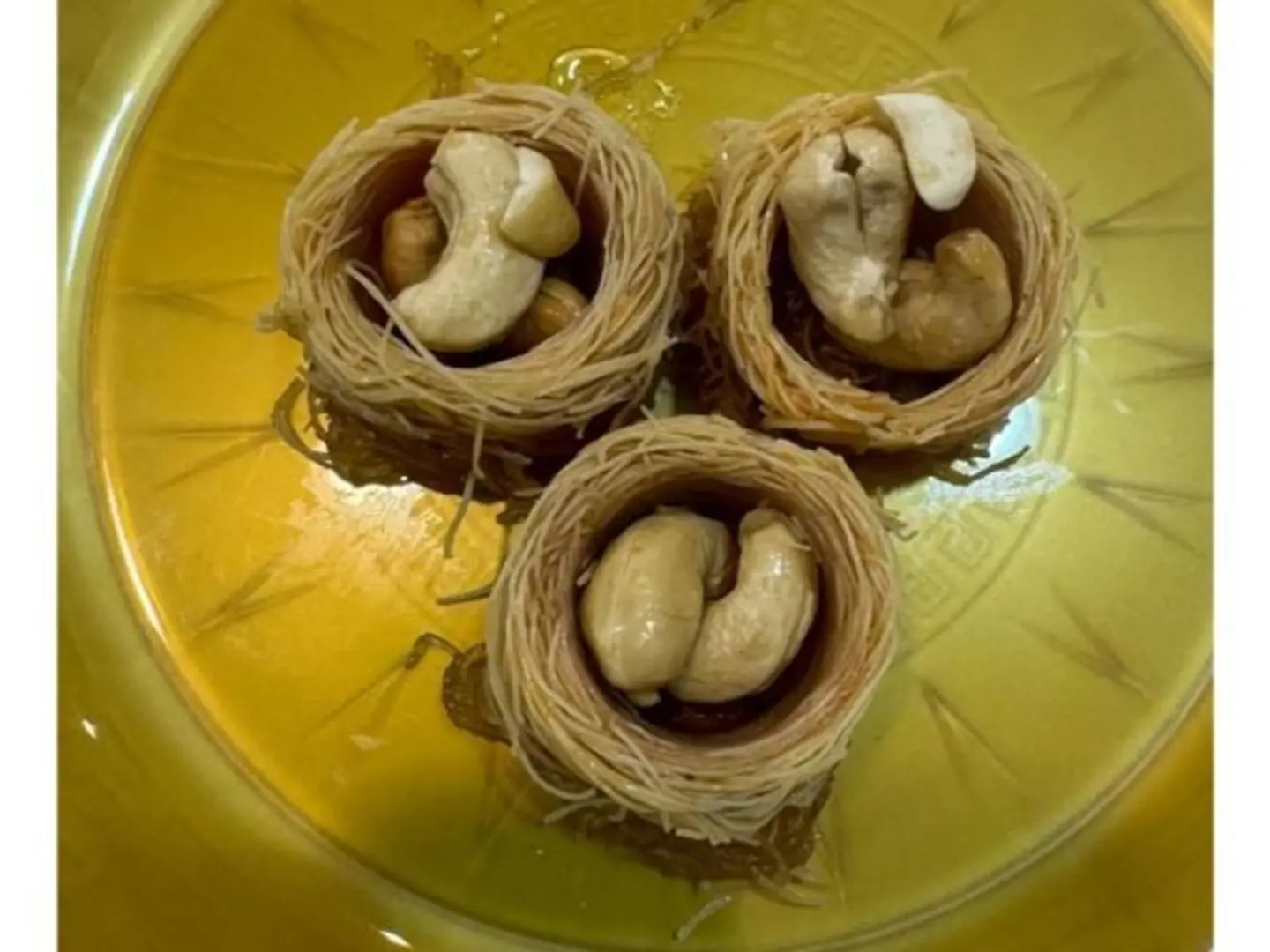 Bird’s Nest With Cashew