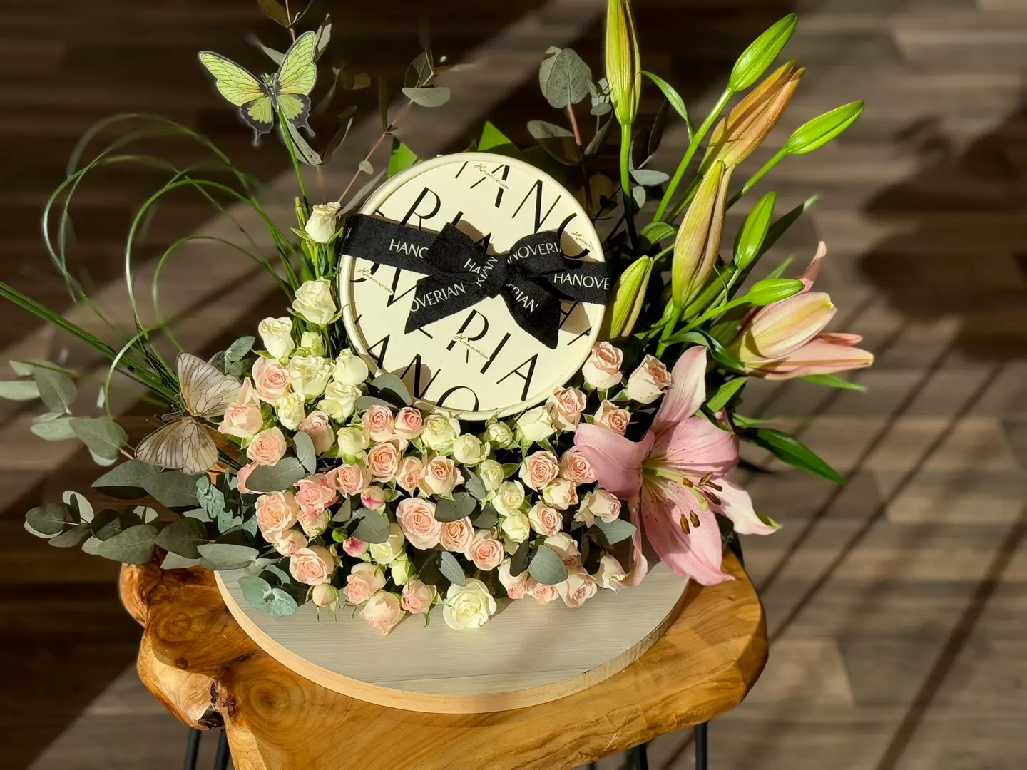 Hanover Chocolate With Rose