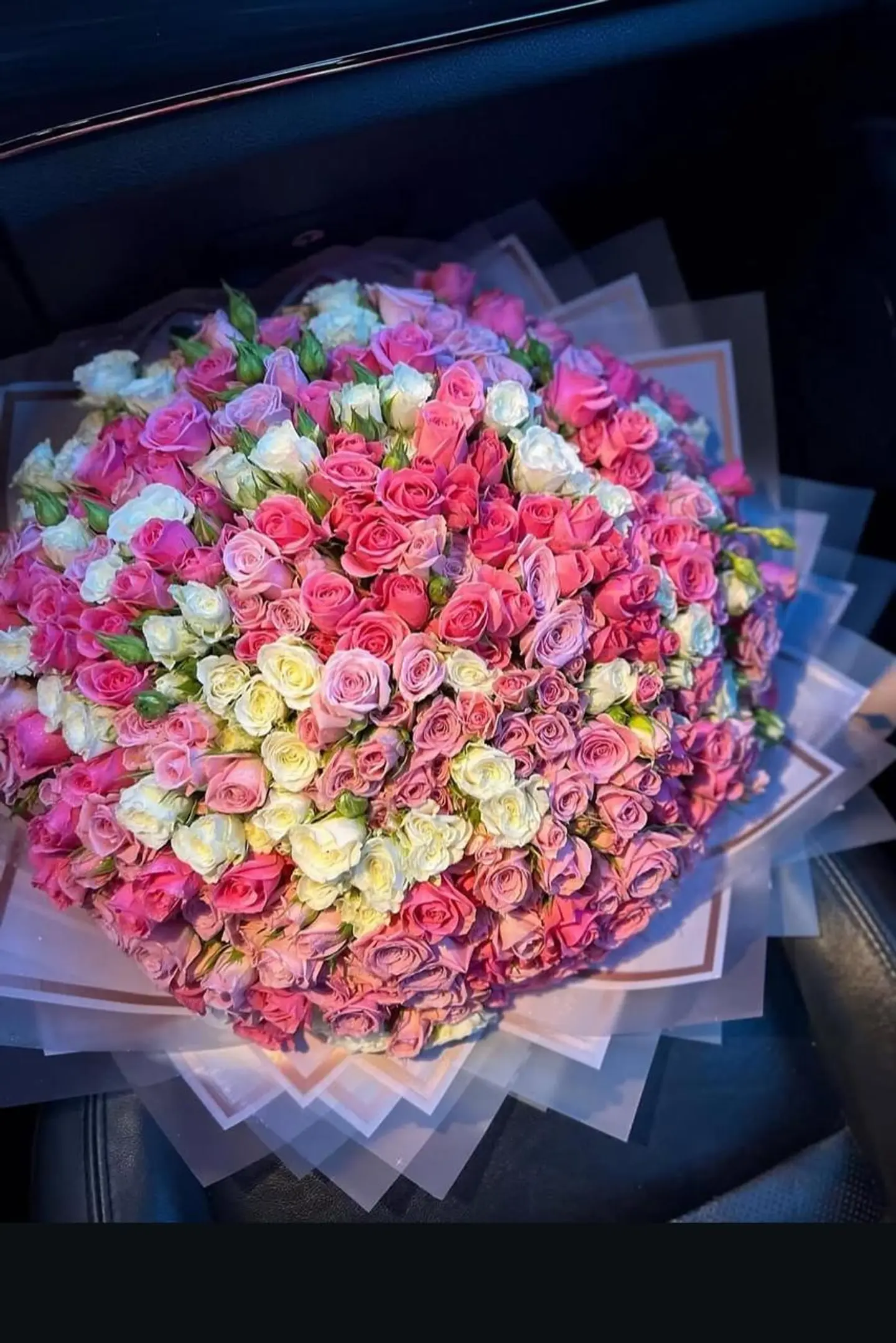 الباقه الملونه