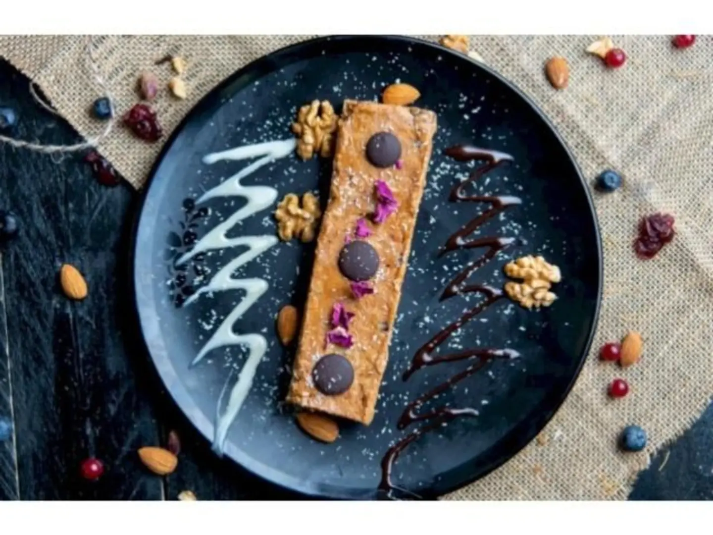 Peanut And Chocolate Protein Bar