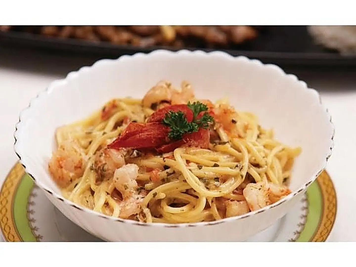Tuscan Shrimp Spaghetti