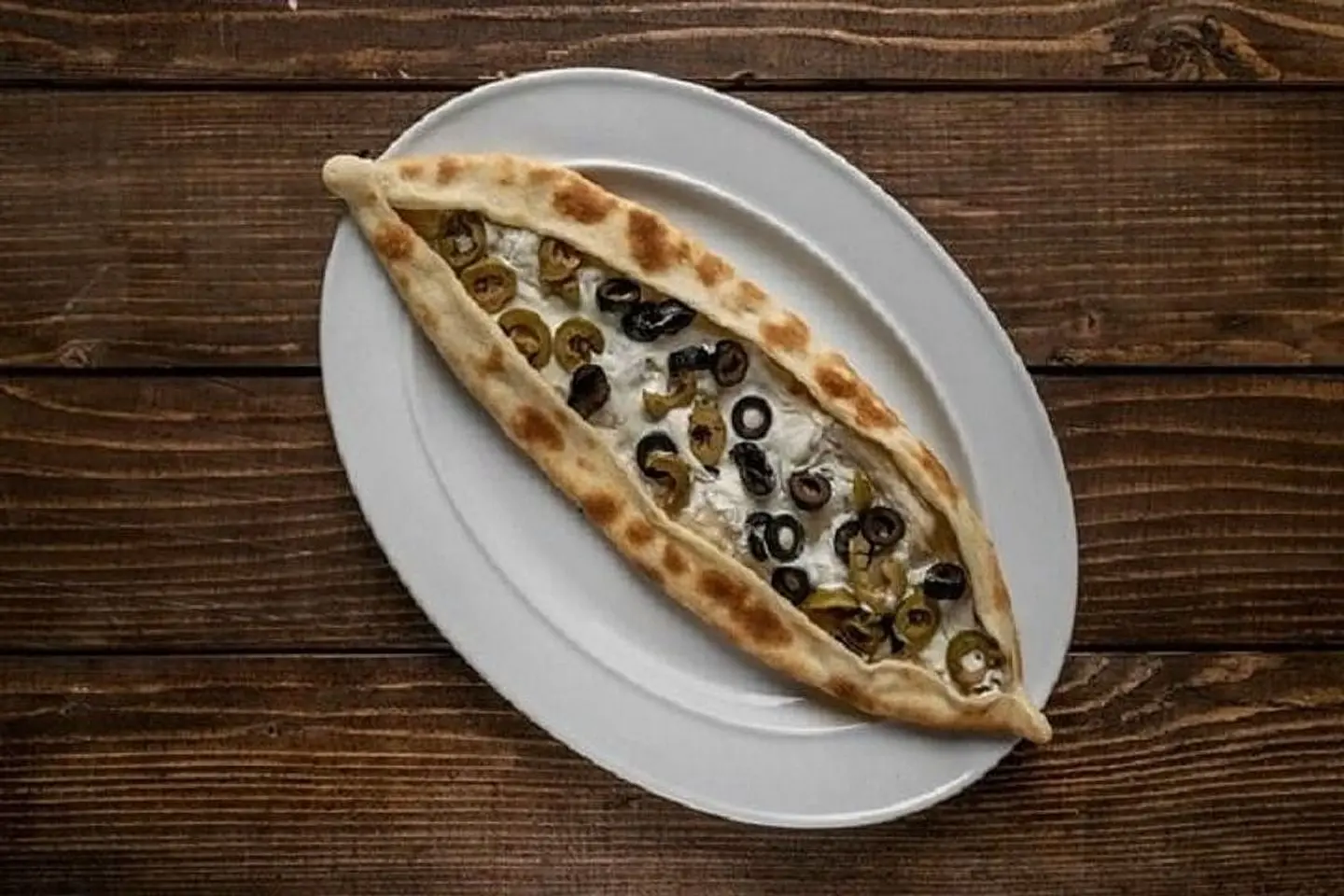 لبنة زيتون زعتر